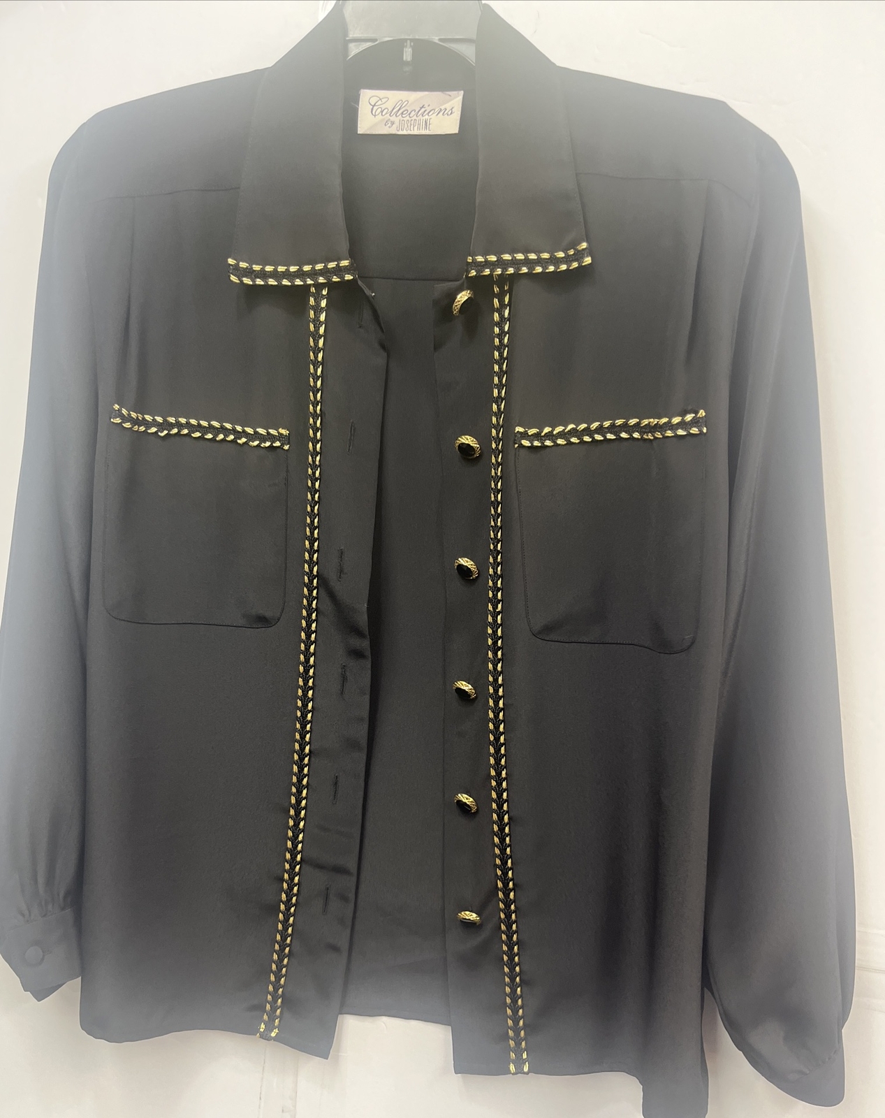 RARE FIND- VINTAGE COLLECTIONS BY Josephine Button Down GOLD TRIM BLACK SHIRT 10