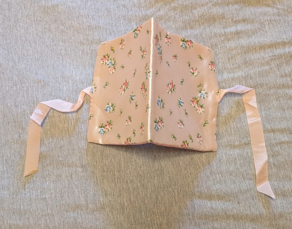 Vintage Satin Roses Travel Pouch 4 Hosiery or Hankies, Unused in Orig Box