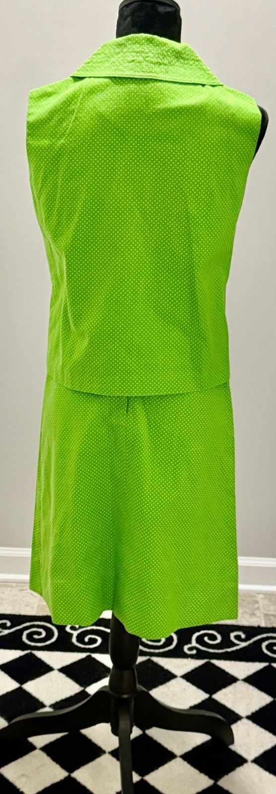 Vintage 1970s Women’s Heavy Cotton Green & White Polka Dot 2 Piece Top/Skirt