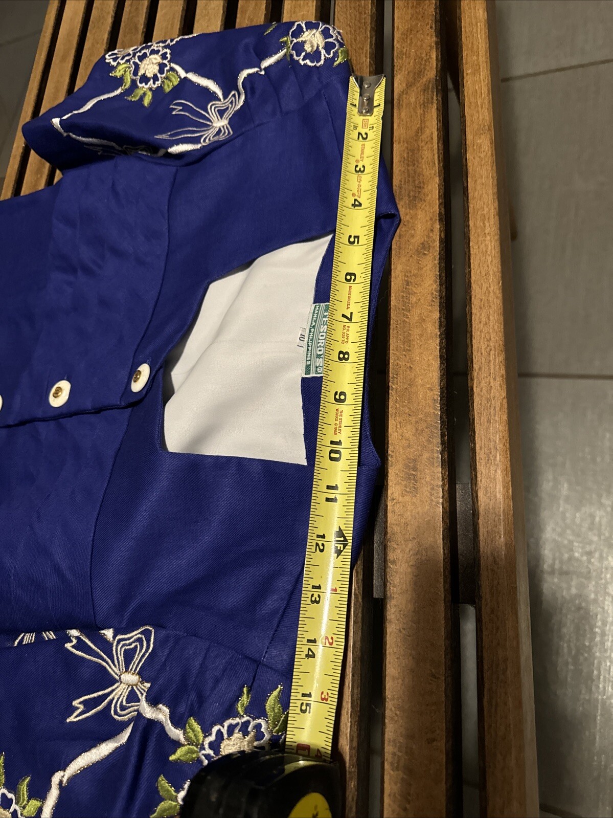 VTG Made Exclusively For Tesoro’s Philippines Embroidered Lines Blue Dress 10