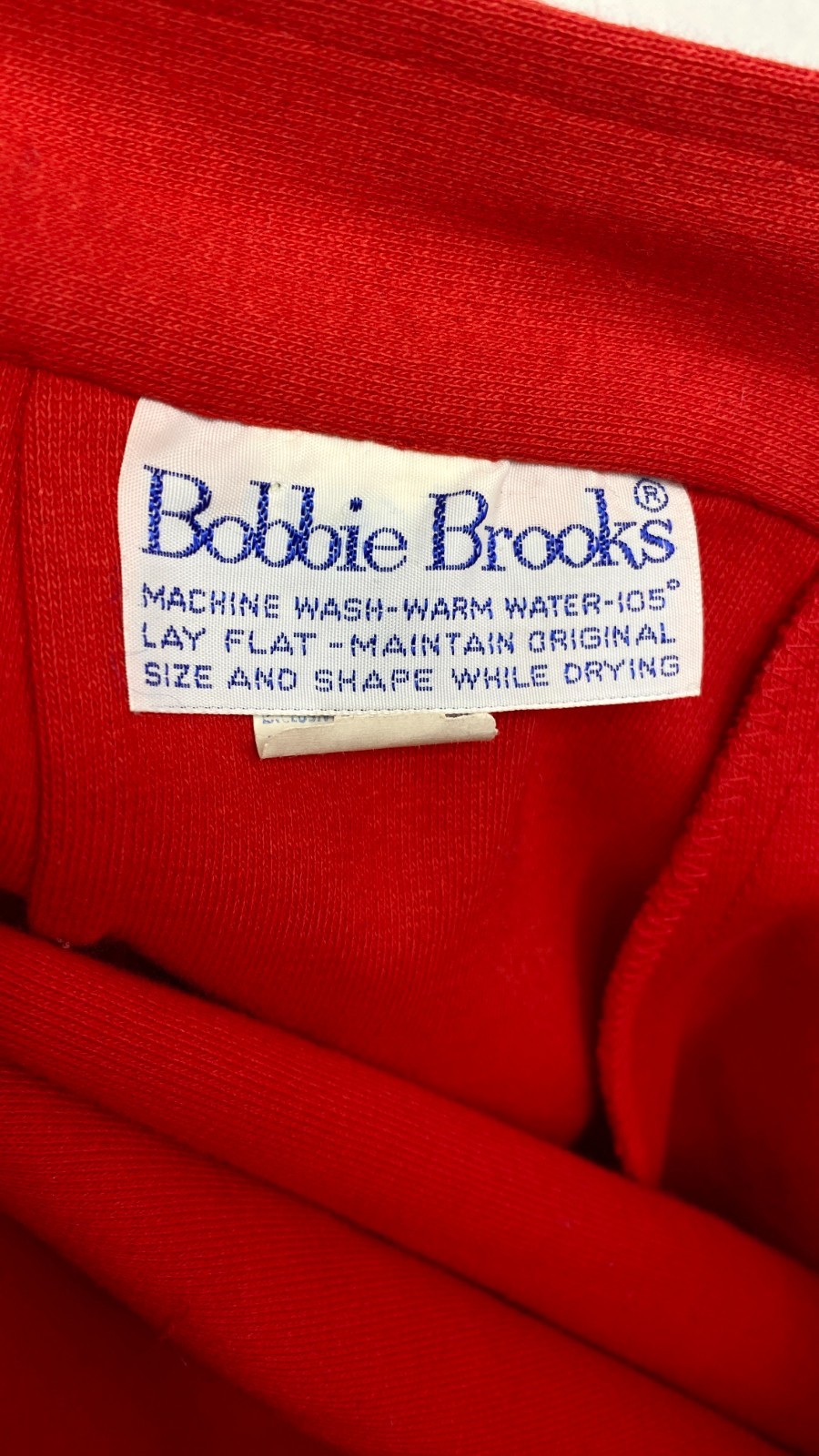Vintage 1970s red high waist shorts BOBBIE BROOKS M cotton hot pants pockets