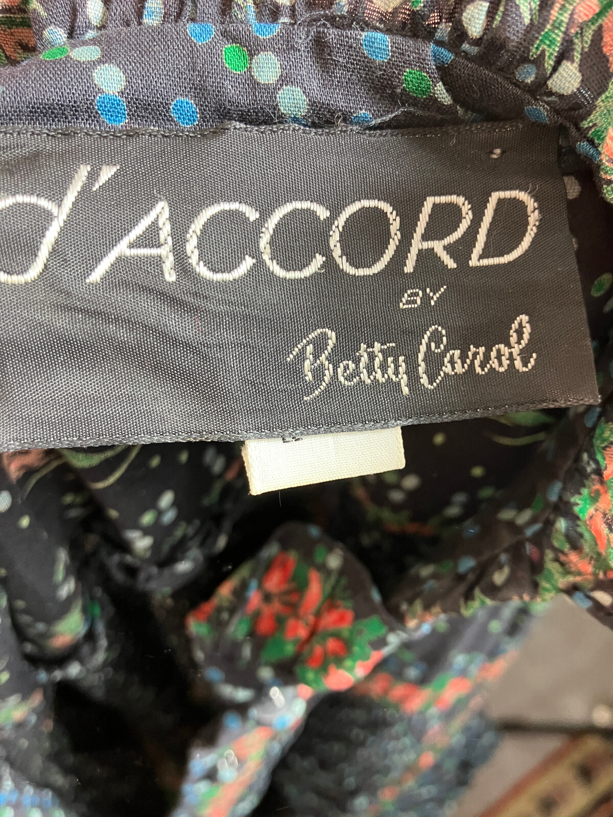 Vintage 70s Mixed Floral Prairie Style Cotton Dress Vampire D’accord Betty Carol