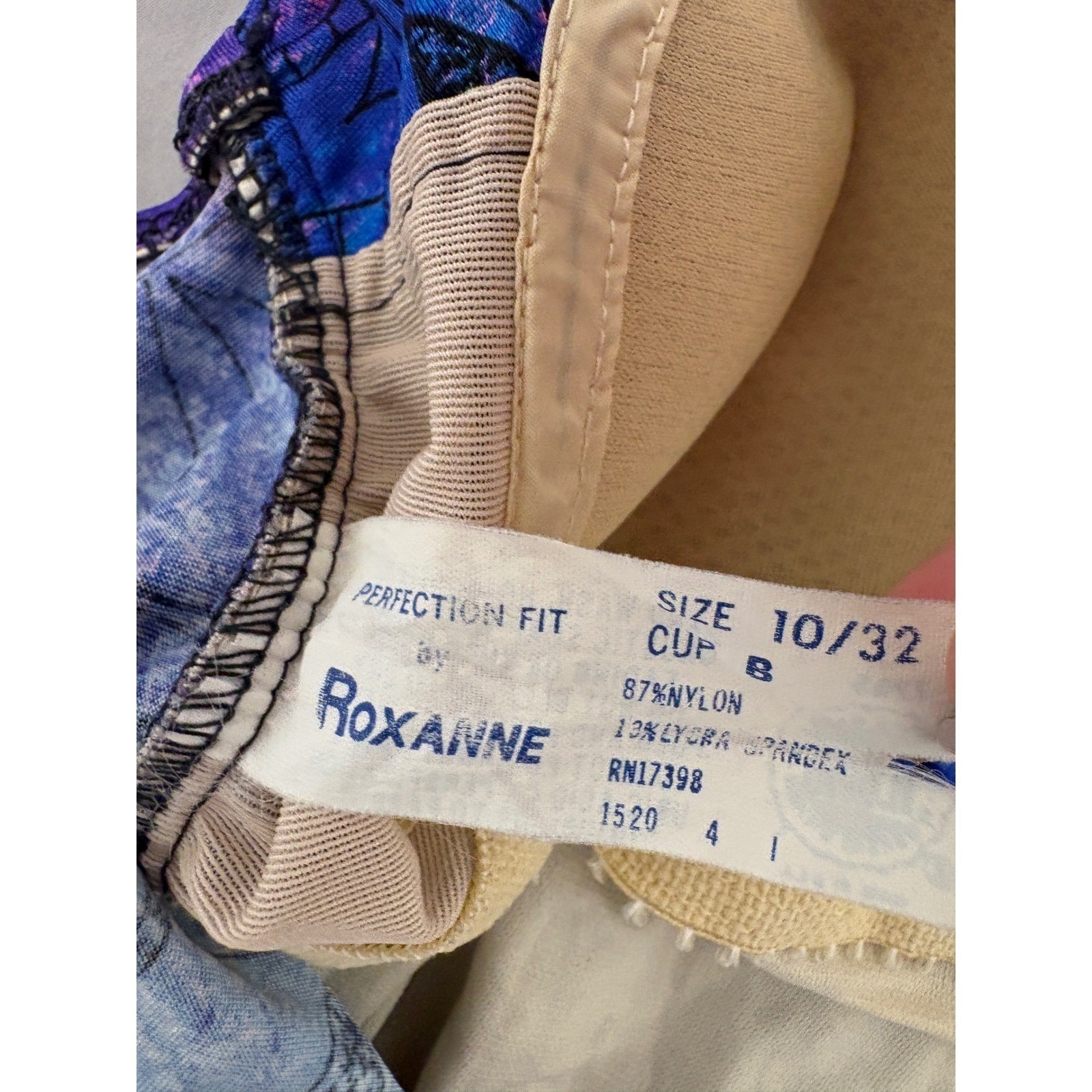 Vintage 70s Roxanne Blue Leaf Print One Piece Swimsuit Size 10/32 B Underwire