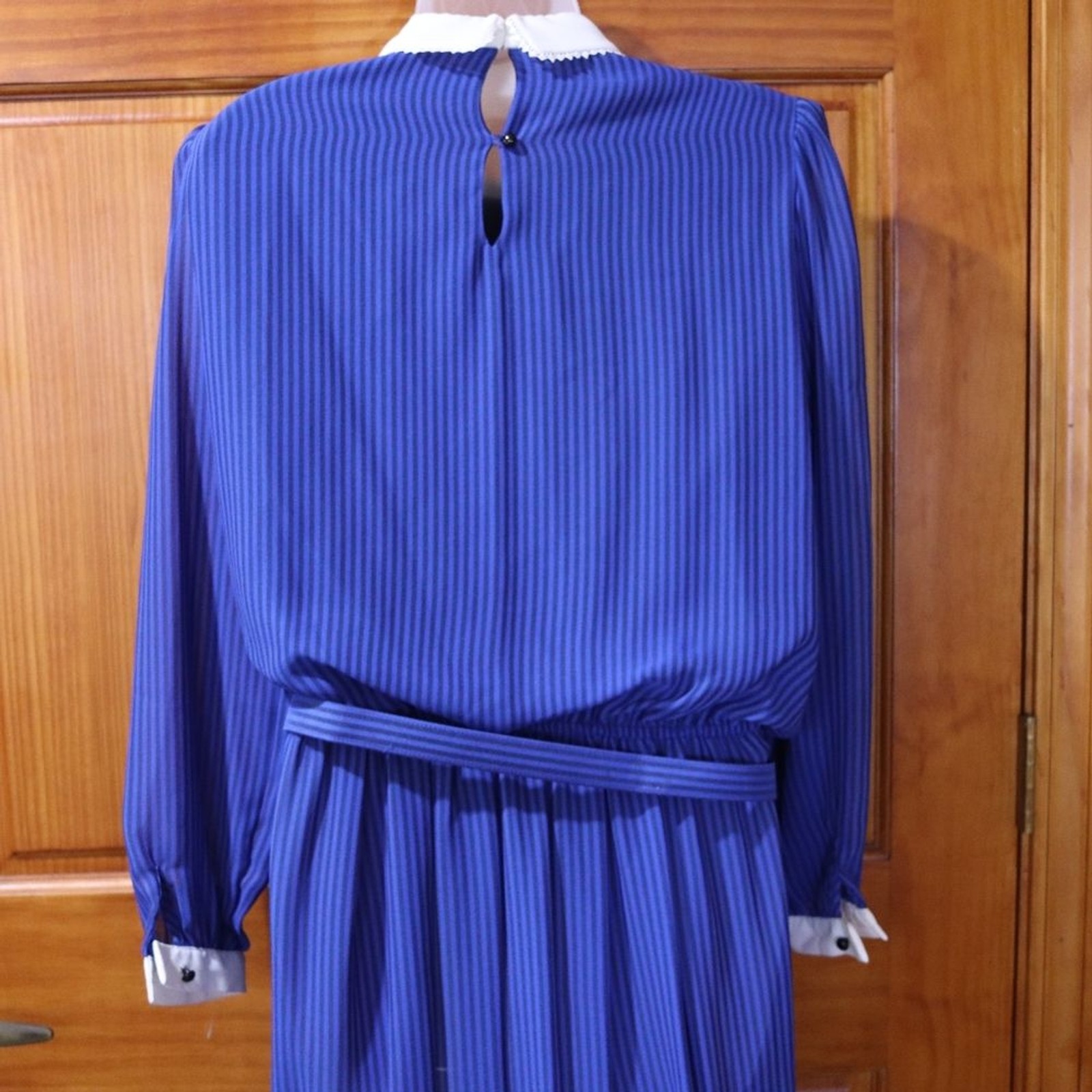 True Vintage 80s Liz Roberts Blue Striped Midi Dress – Size 14 – Made in Korea