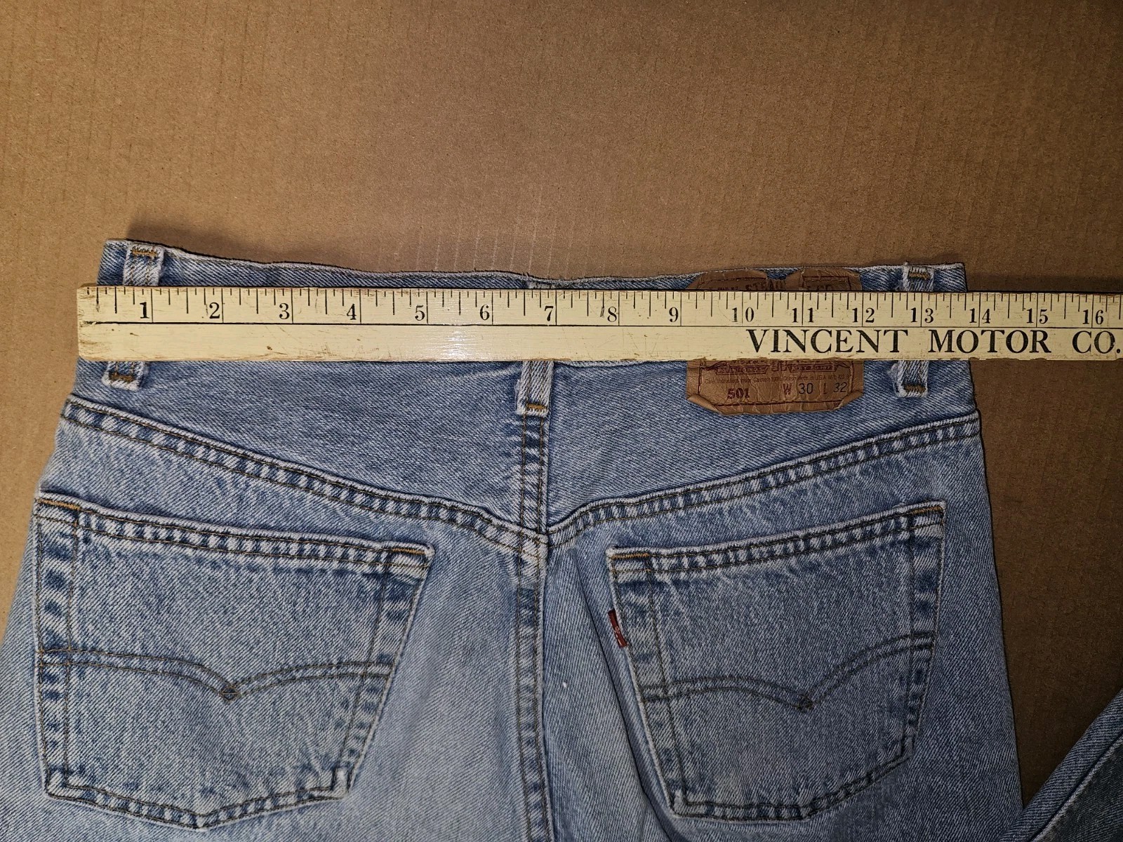 Vintage Levi’s 501 Light Wash Mens 30×32 Blue Jeans USA Made 90s