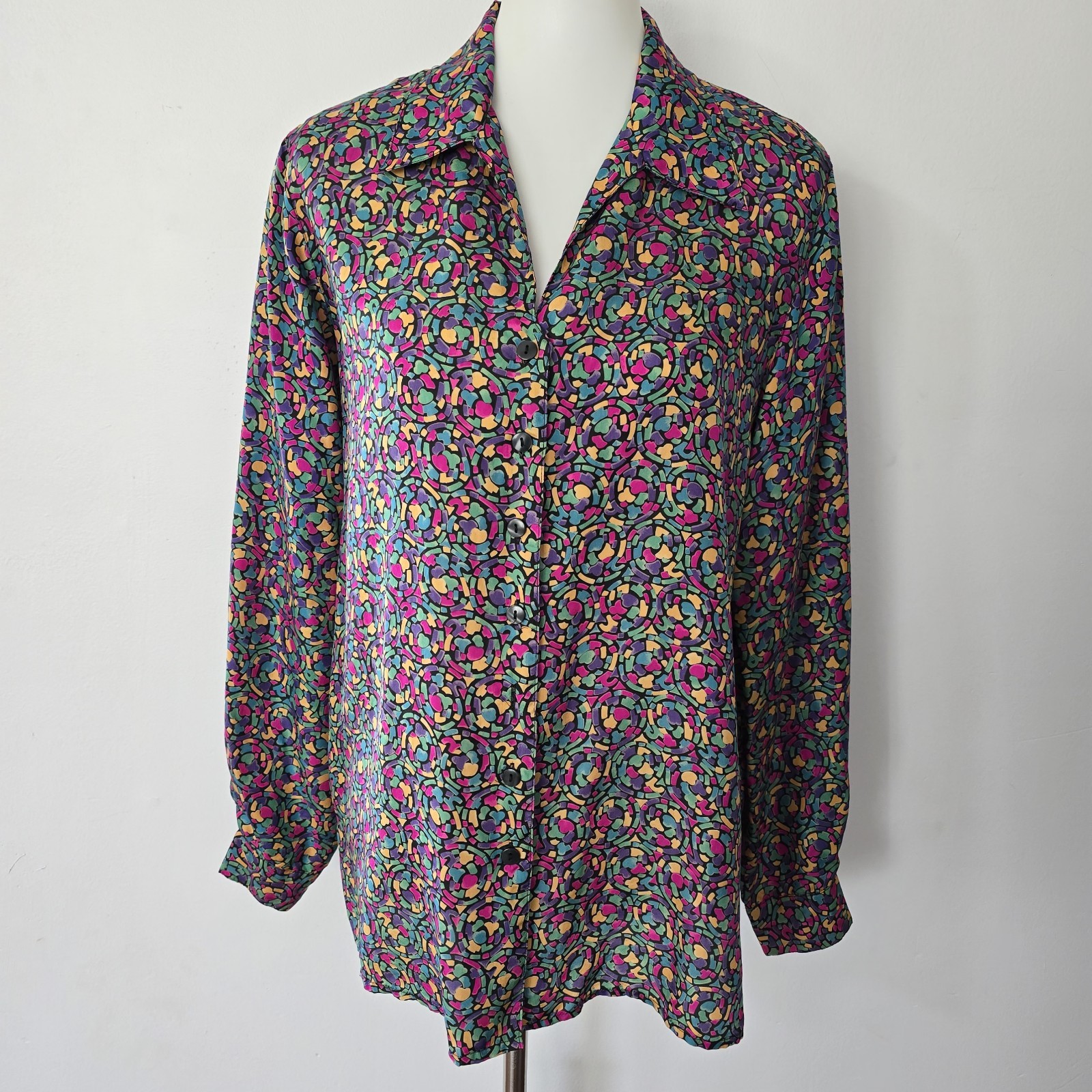 Vintage Willow Ridge 80s Multicolored Kaleidoscope Silk Button Down Size Medium