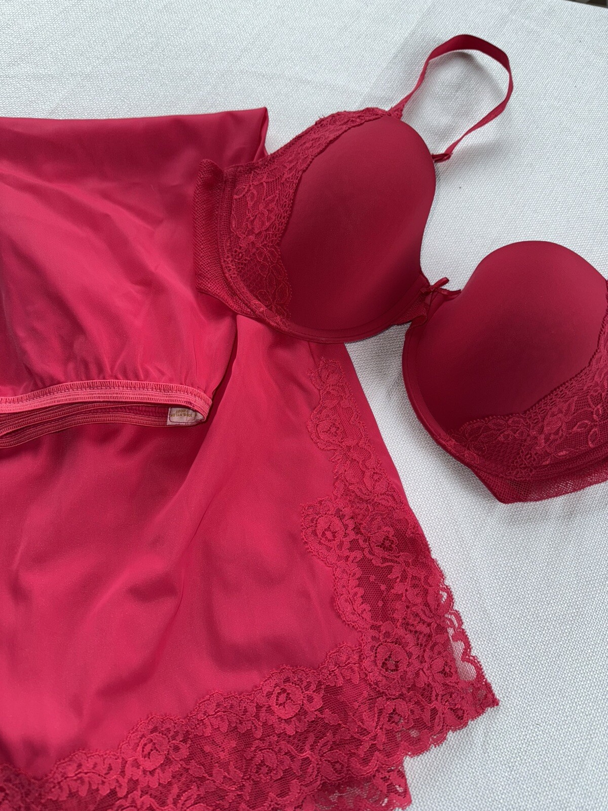 Vtg Half Slip Rogers 50’s Pristine UNWORN Nylon & Lace Magenta Dark Hot Pink M