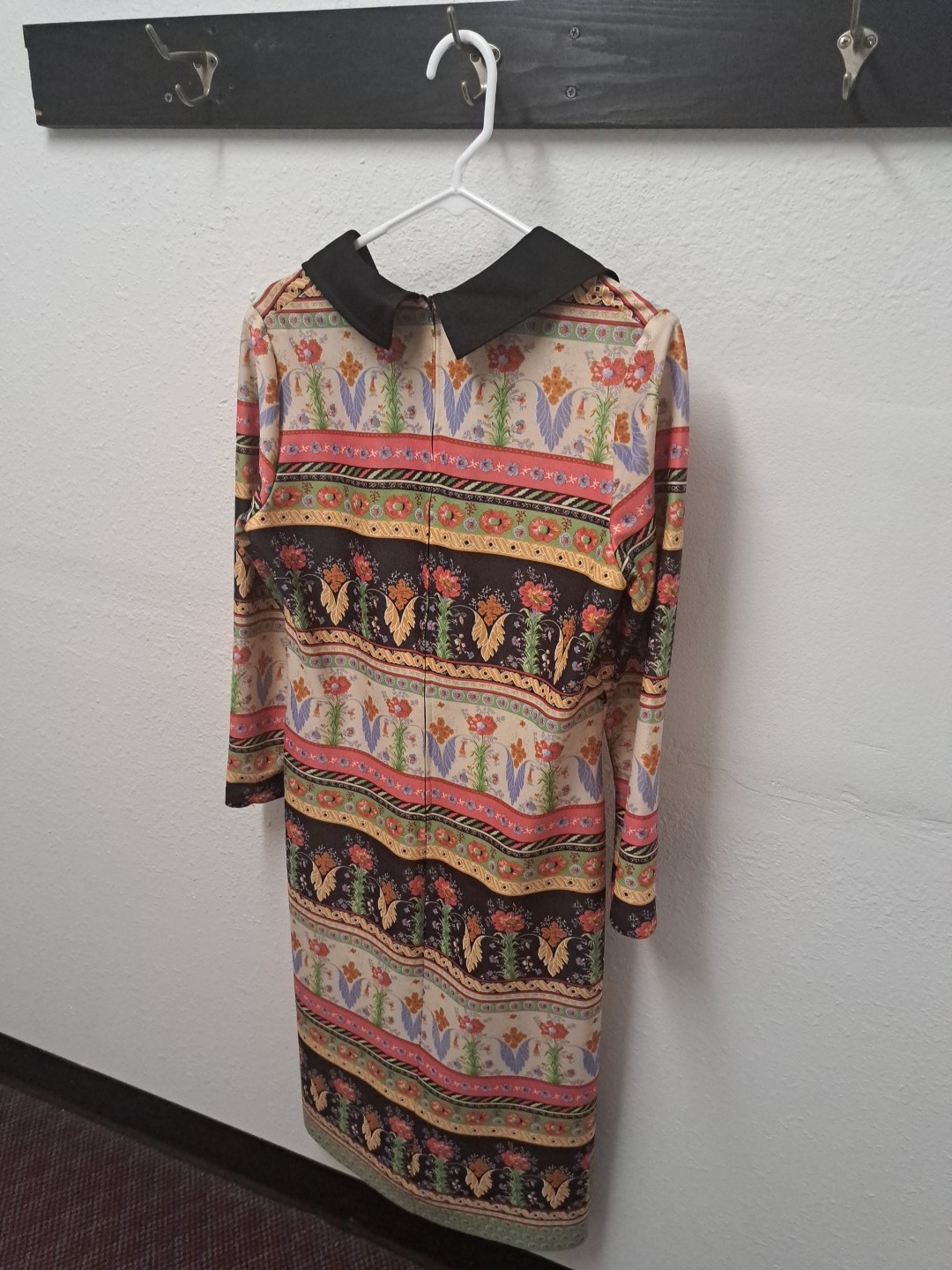 Jerrie Lurie Vintage Dress long sleeve 1970s 80s polyester