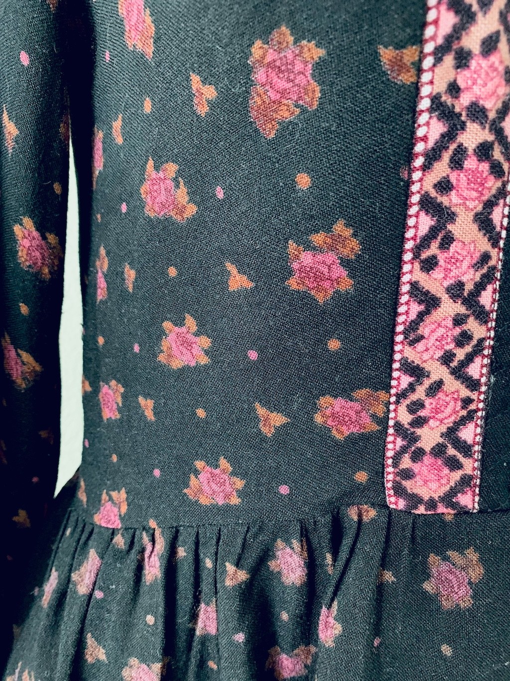 Ritu Kumar Judith Ann Vintage 1970s Boho Indian Block print prairie dress S/M