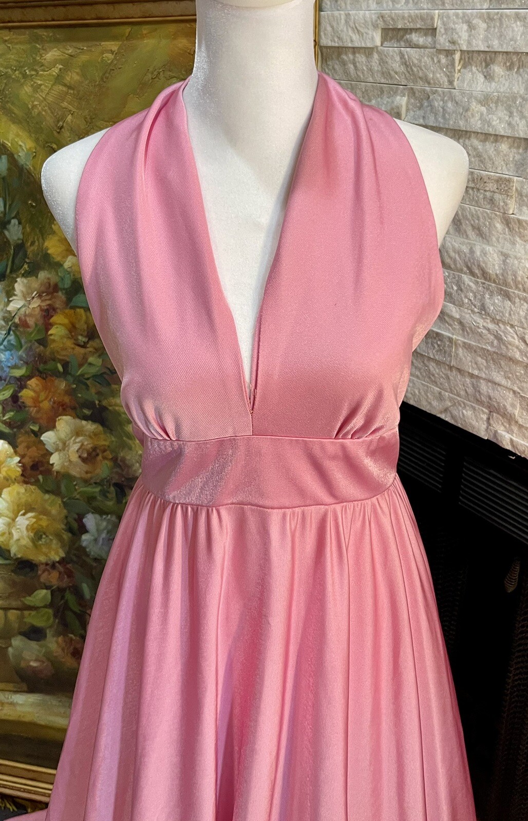 VTG 1970s PINK Ball Gown Liquid Silk Party Halter Gala Formal Size Small