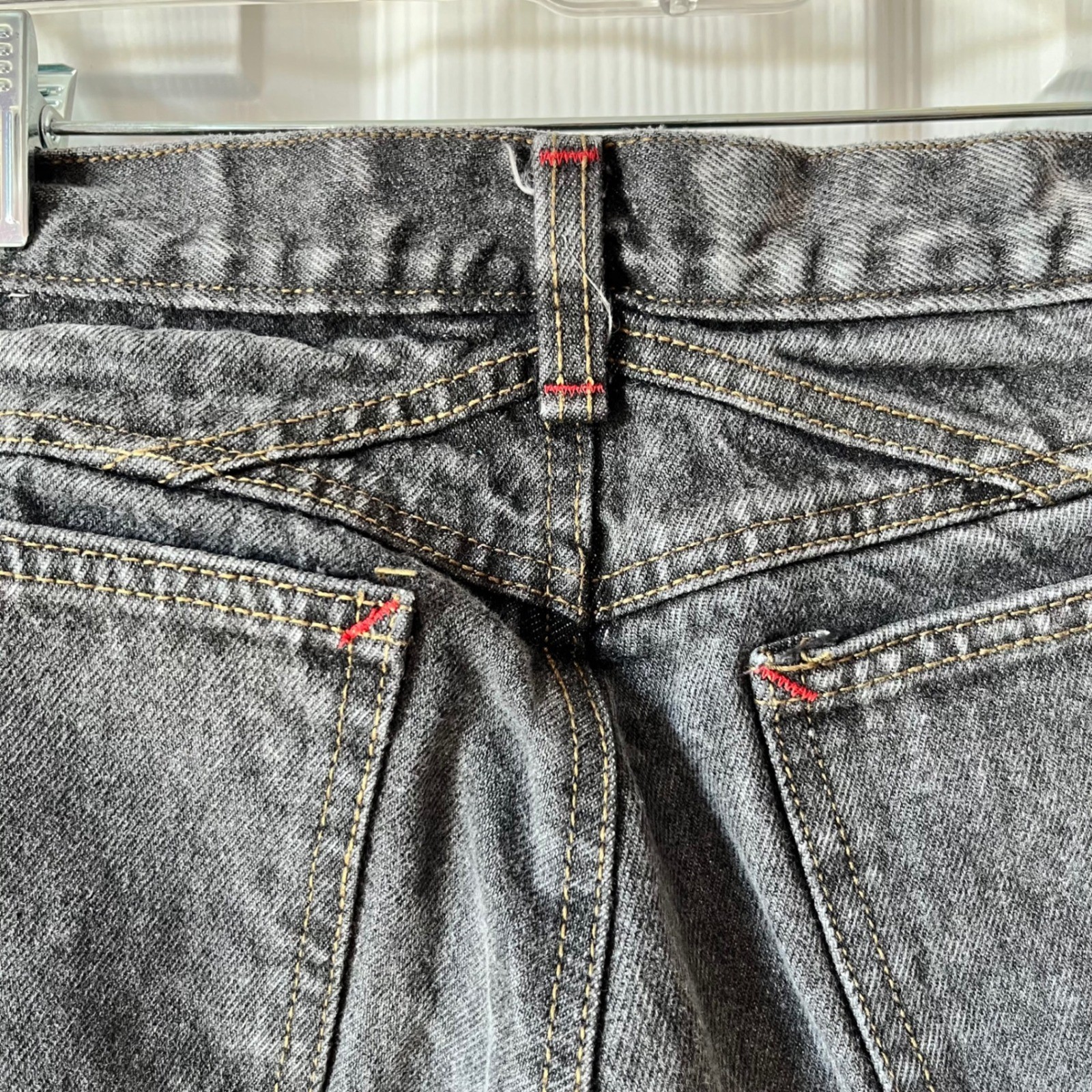 Vintage Zena Acid Wash Jeans Red Stitching High Waist Pleated Tapered Leg