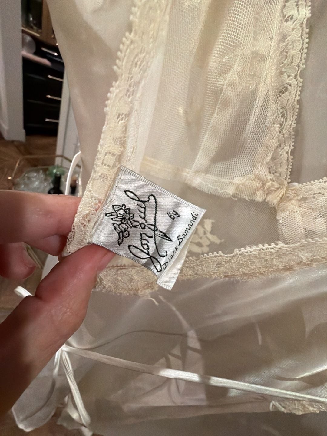 Vintage Jon Quil Samandi Ivory Satin and Lace Chemise bridal Nightgown size S