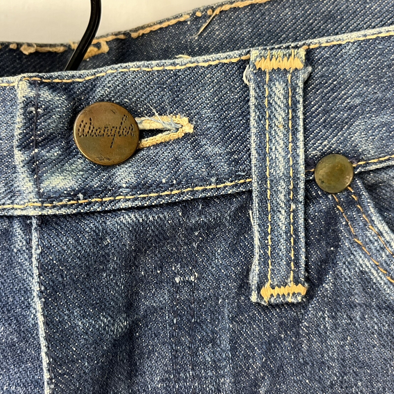 VINTAGE 60S WRANGLER SANFORIZED DENIM CUTOFF JEAN SHORTS SIZE 32 USA 2″ INSEAM