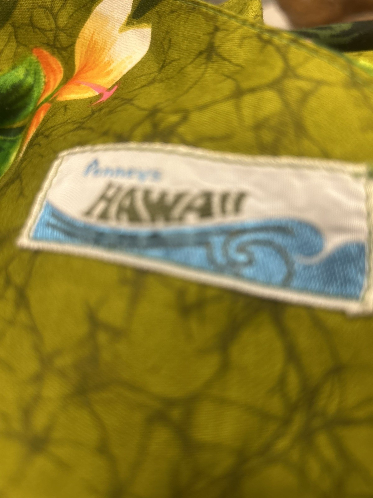 Vintage 1960/ 70s genuine Hawaiin Exotic Tropical Print Sleeveless long DressM