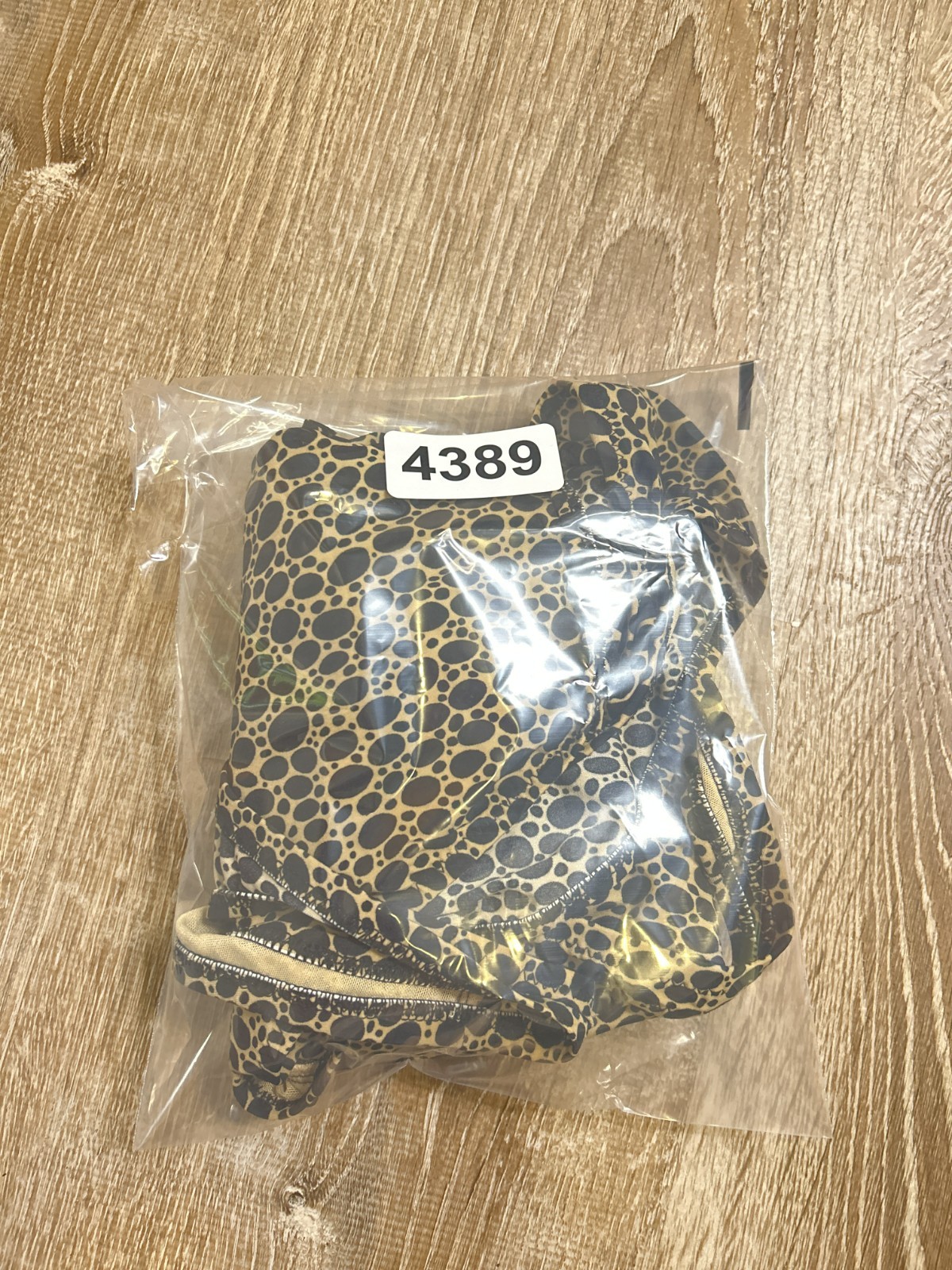 Gottex Swimsuit Women 8 Gold Black Print One Piece Vintage EUC V Neck