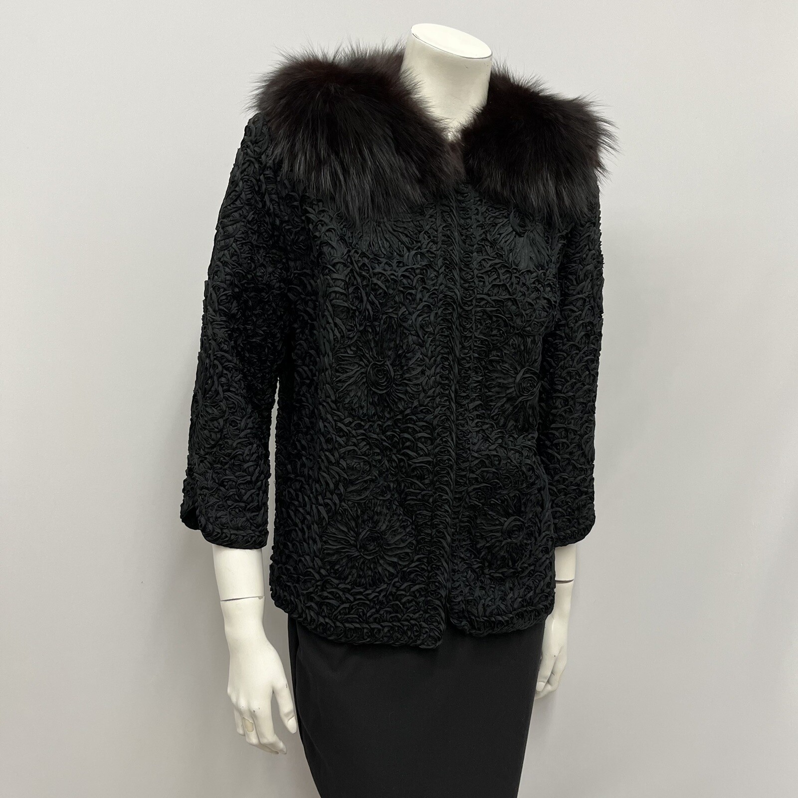 Vintage Ribbon Fur Jacket Black AMAZING Detail Brown Fox Fur Medium