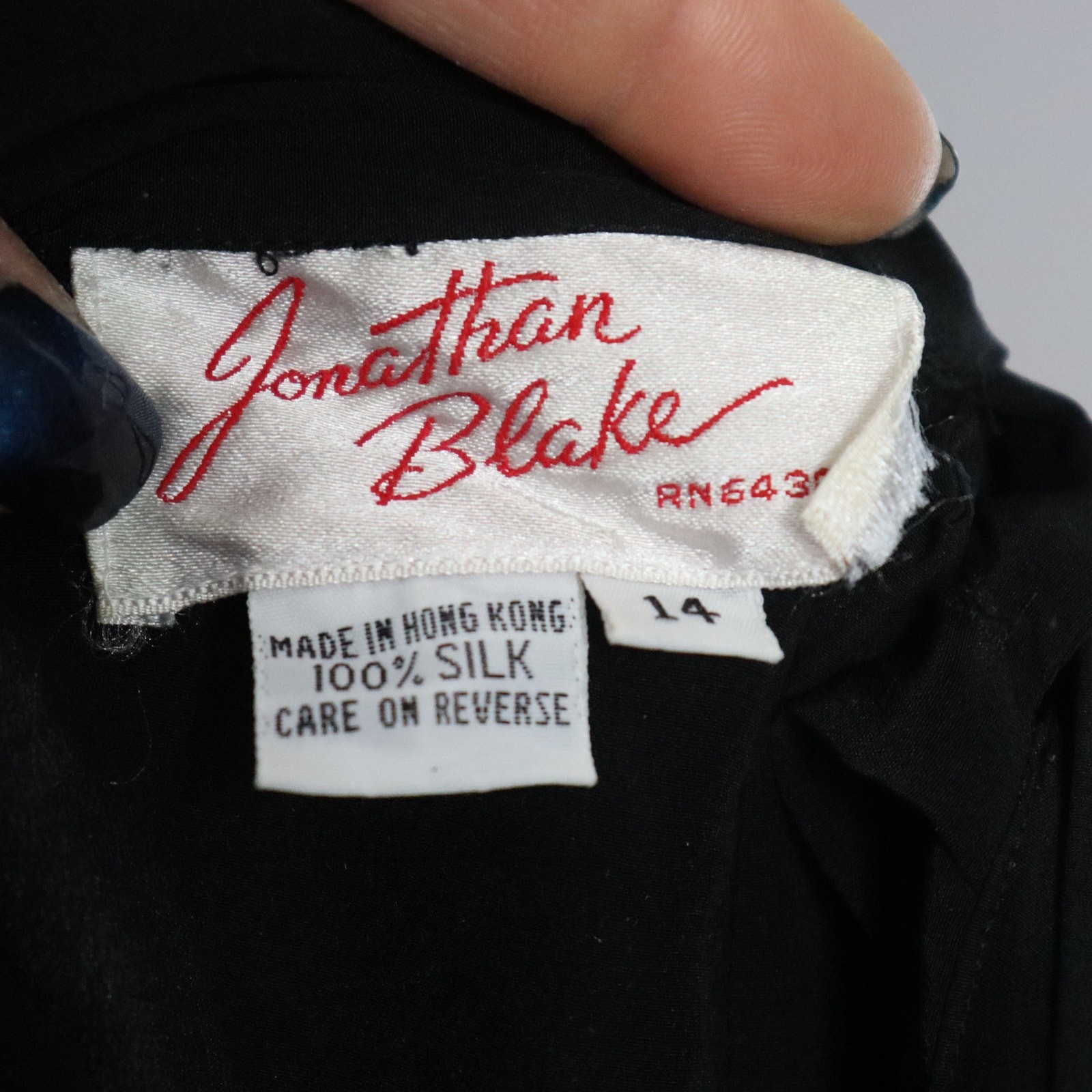 Vintage Jonathan Blake Silk with tie shirt button down the back Size 14