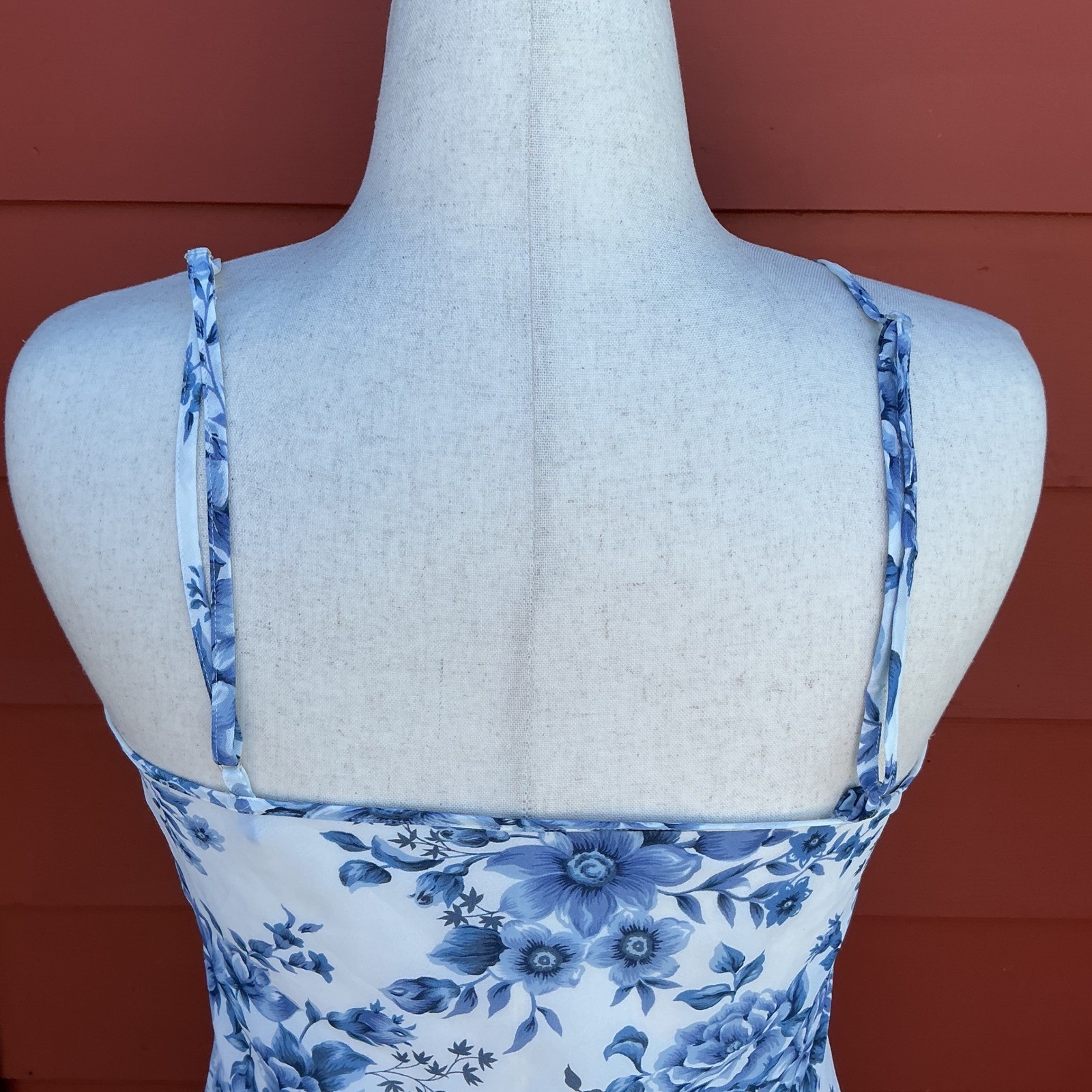 Victoria’s Secret Gold Label Blue White Floral Maxi Robe Slip Set Cottagecore