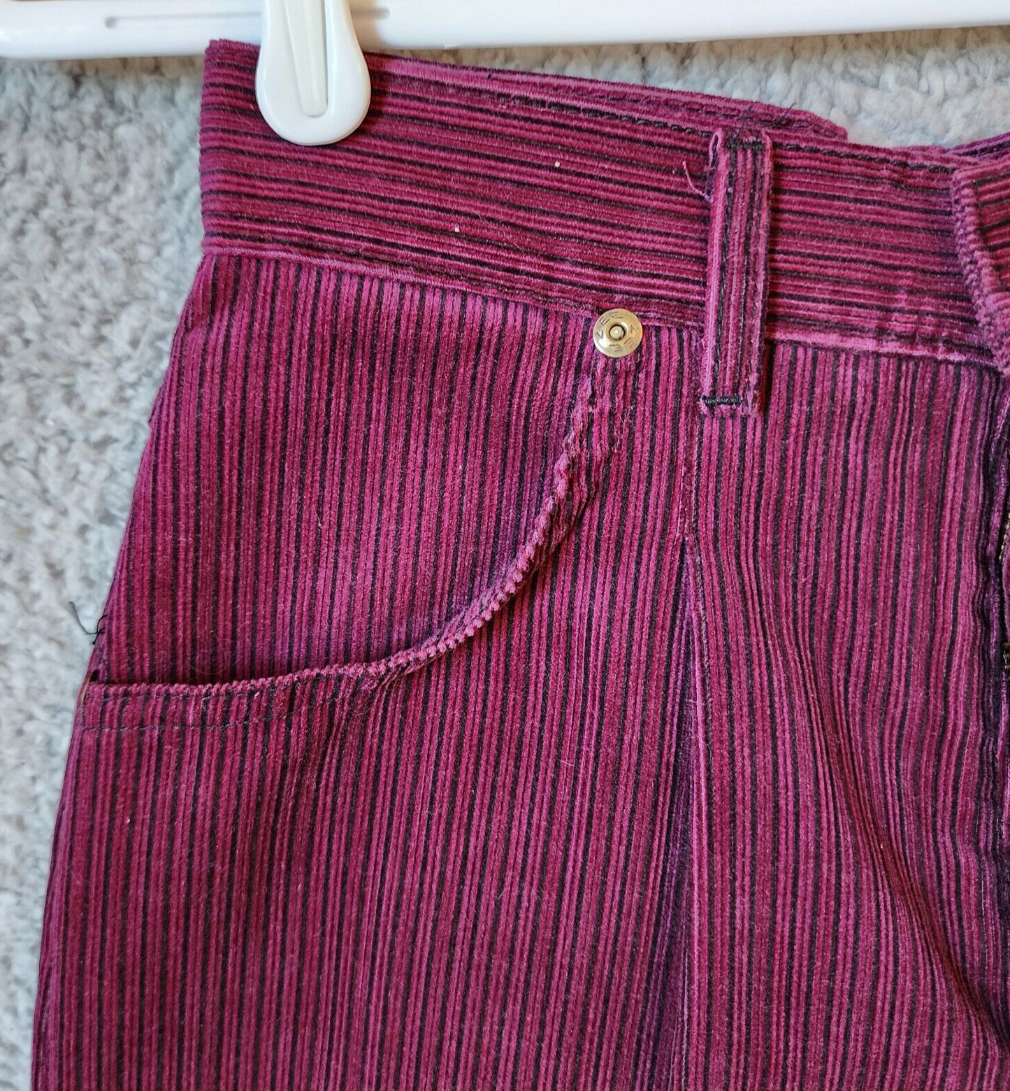 Vtg 70s Lee Women’s High Waisted Velvet Straight Jeans Pants Burgundy Striped 12