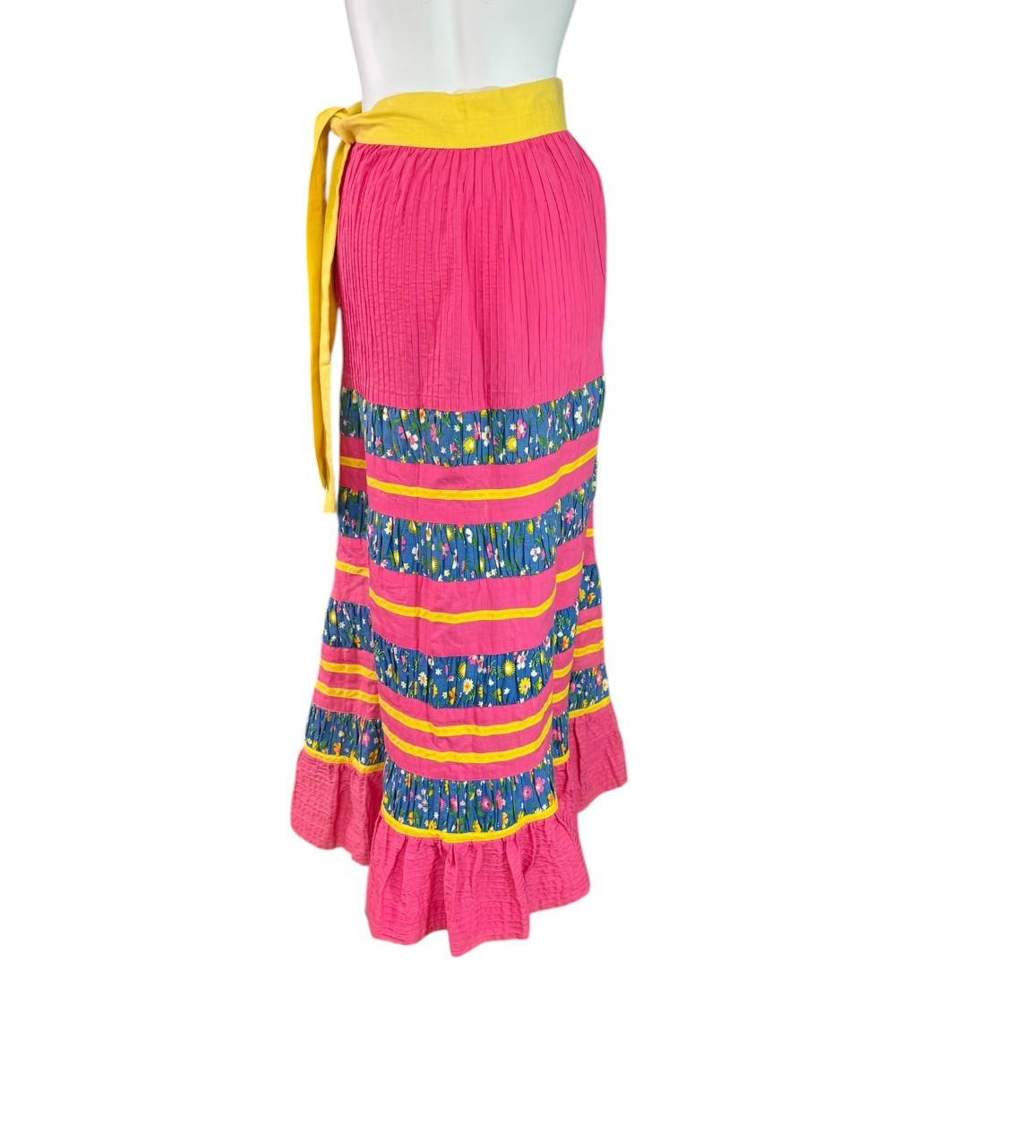 Georgia Charuhas Vintage 1970’s Folkloric Mexican Skirt Pink & Blue Floral Sz 10