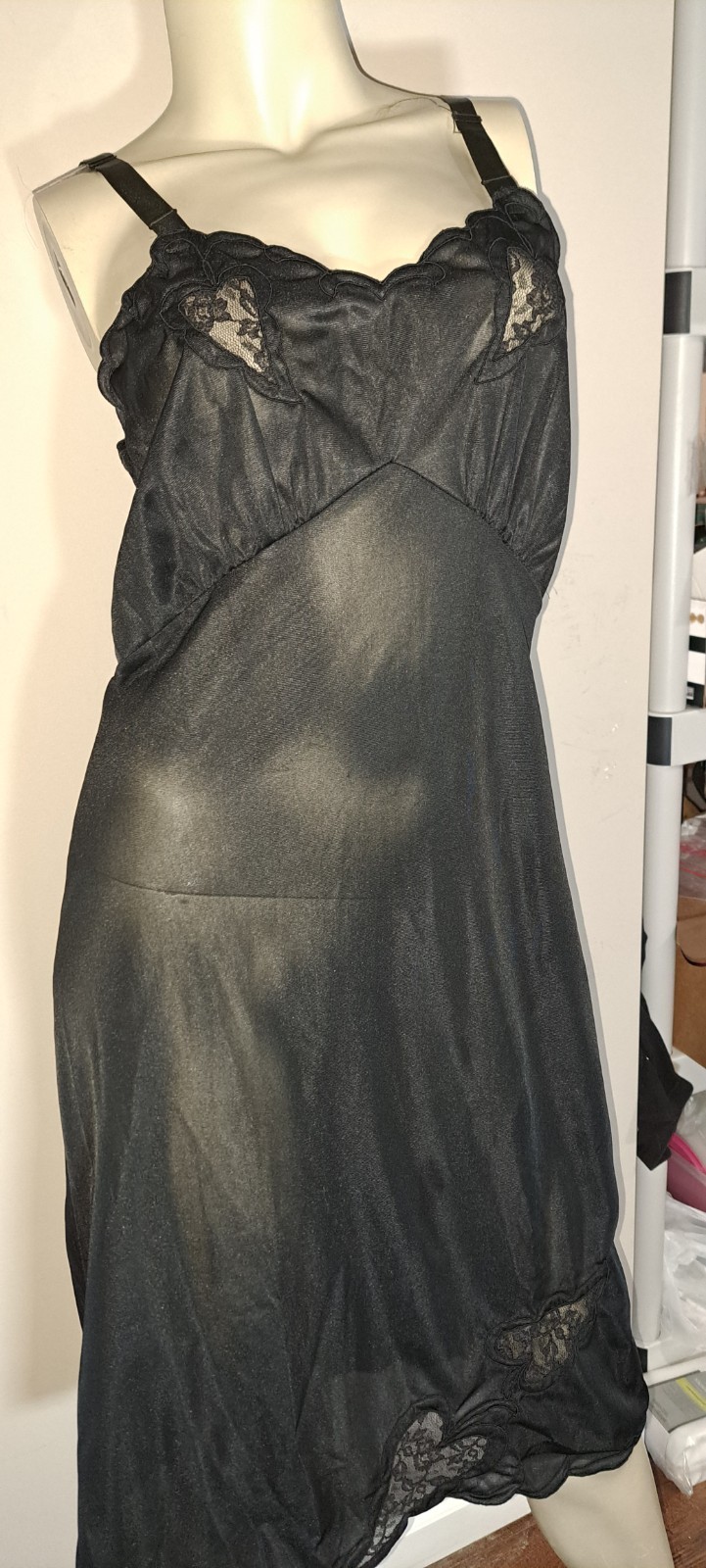 Vtg Black Nylon Full Slip Cute Black Lace Heart Cut Out 36