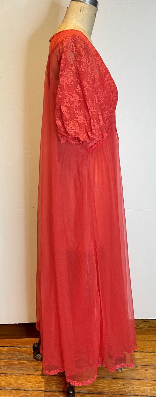 VTG RADCLIFFE RED SHEER CHIFFON&LACE FULL SWEEP PUFF NIGHTGOWN&PEIGNOIR SET*34 S