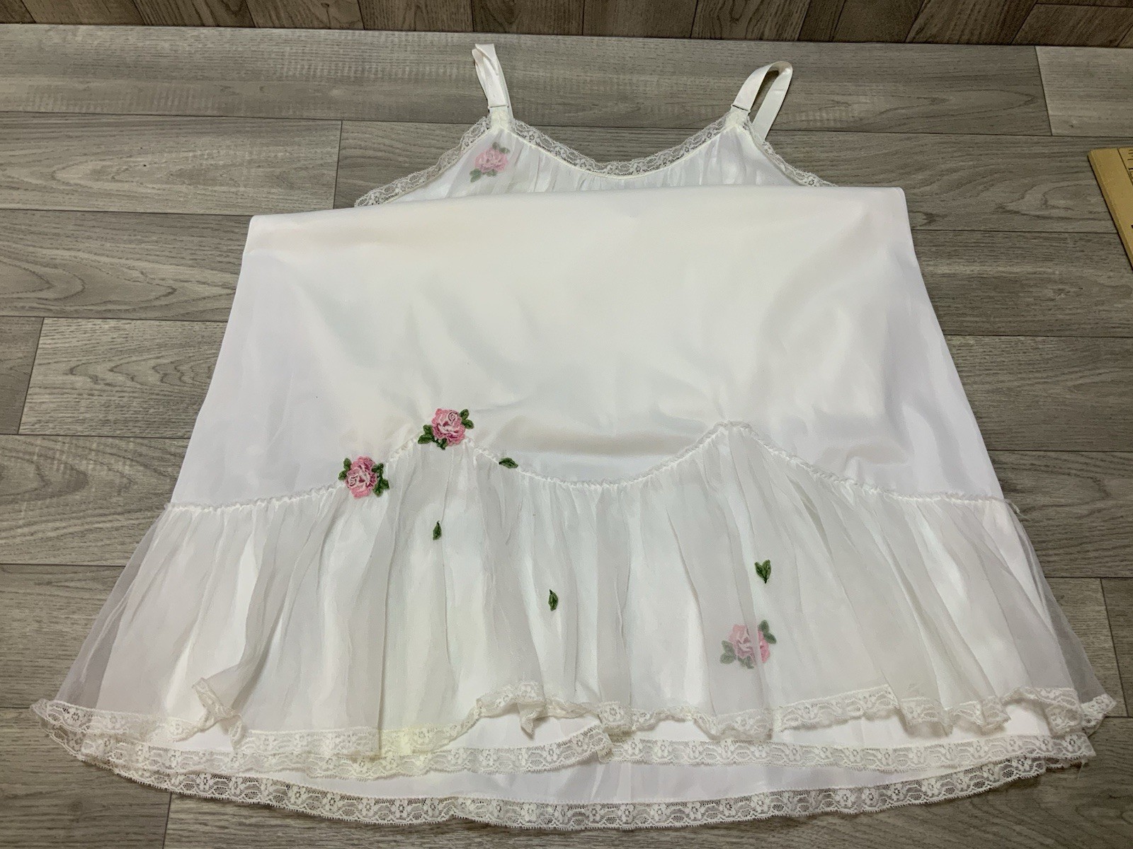 Vintage LAROS Full Sheer Slip Night Dress Gown Applique Flowers Size 38