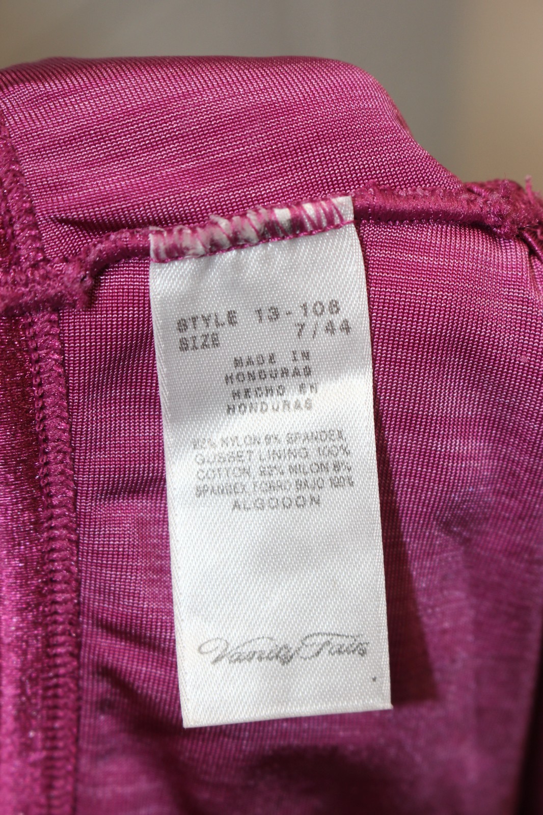 ’nwot’ Vanity Fair Y2K 13-108 Plum High Waist Nylon 7 L/44 Underwear Panties