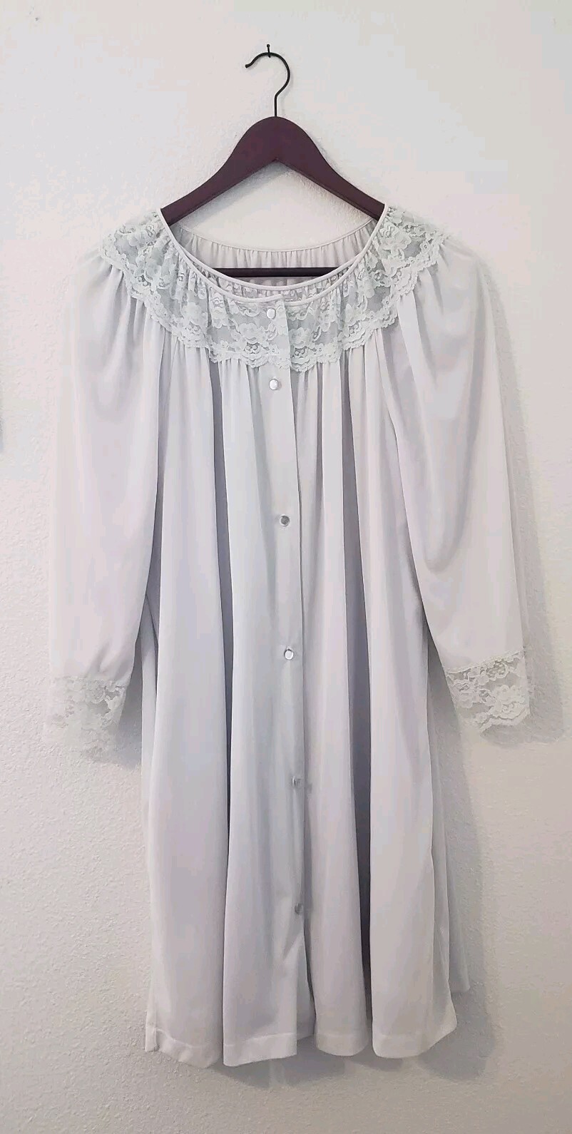 VTG Womens Sleepwear Sleeveless Gown and 3/4 Sleeve Robe with Pocket Set Large