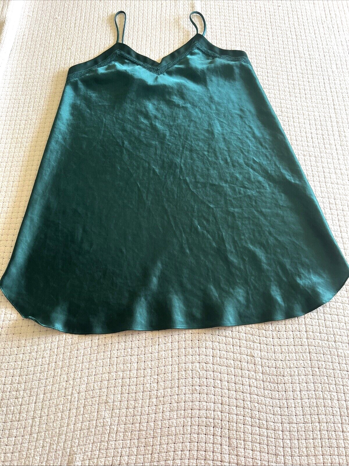 Women’s TR Bentey XL Green Satiny Short Flirty Nighty Negligee Sexy Vintage