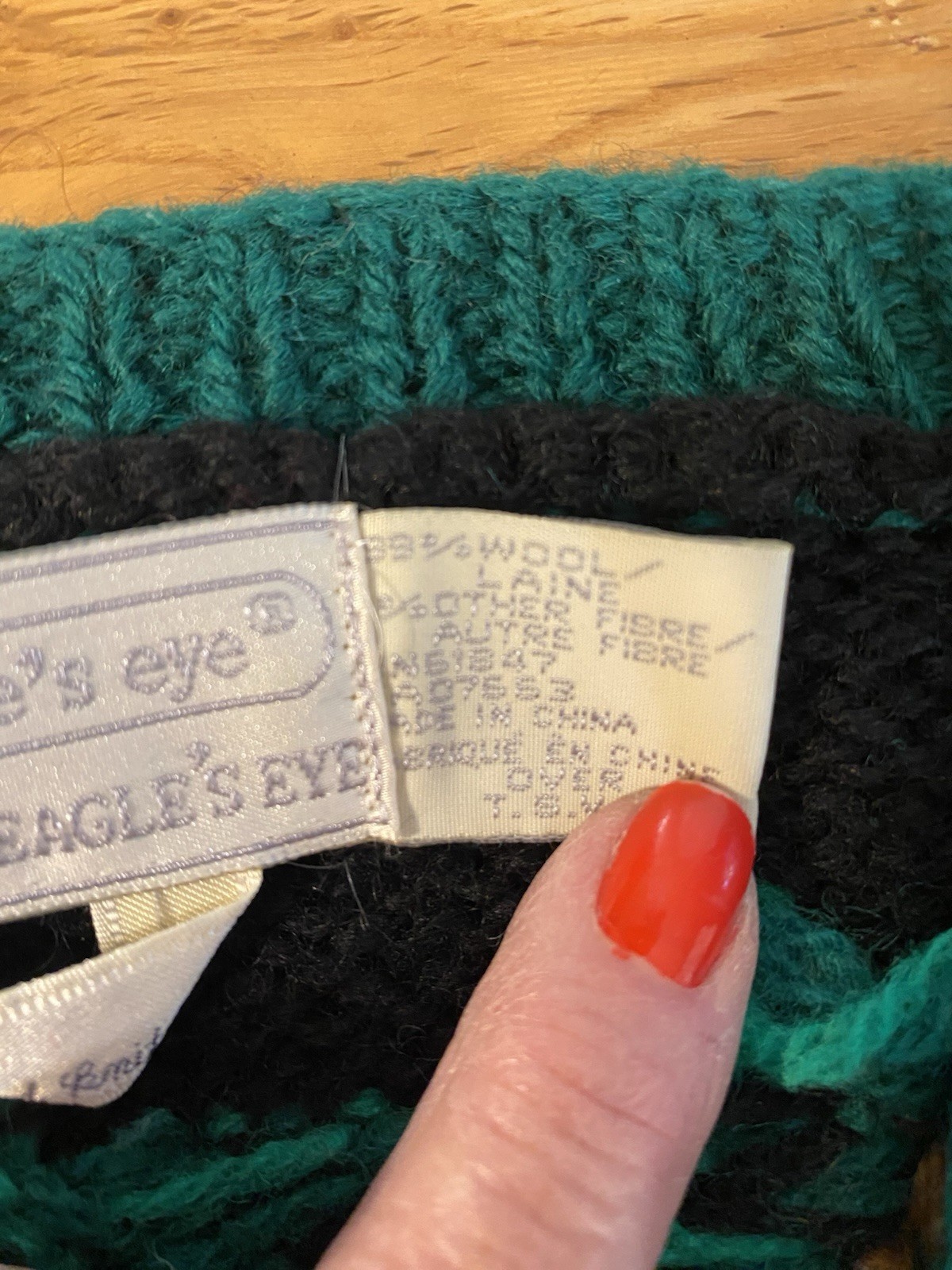 VTG THE EAGLE’S EYE HAND KNIT „AND A PARTRIDGE IN A PEAR TREE” CARDIGAN M