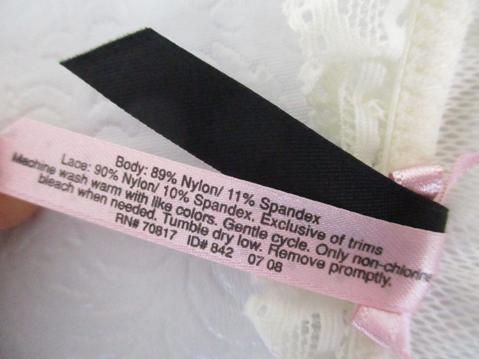 VTG Victoria’s Secret Sexy Little Things sz. L Ivory Lace Frilly Panties Bows