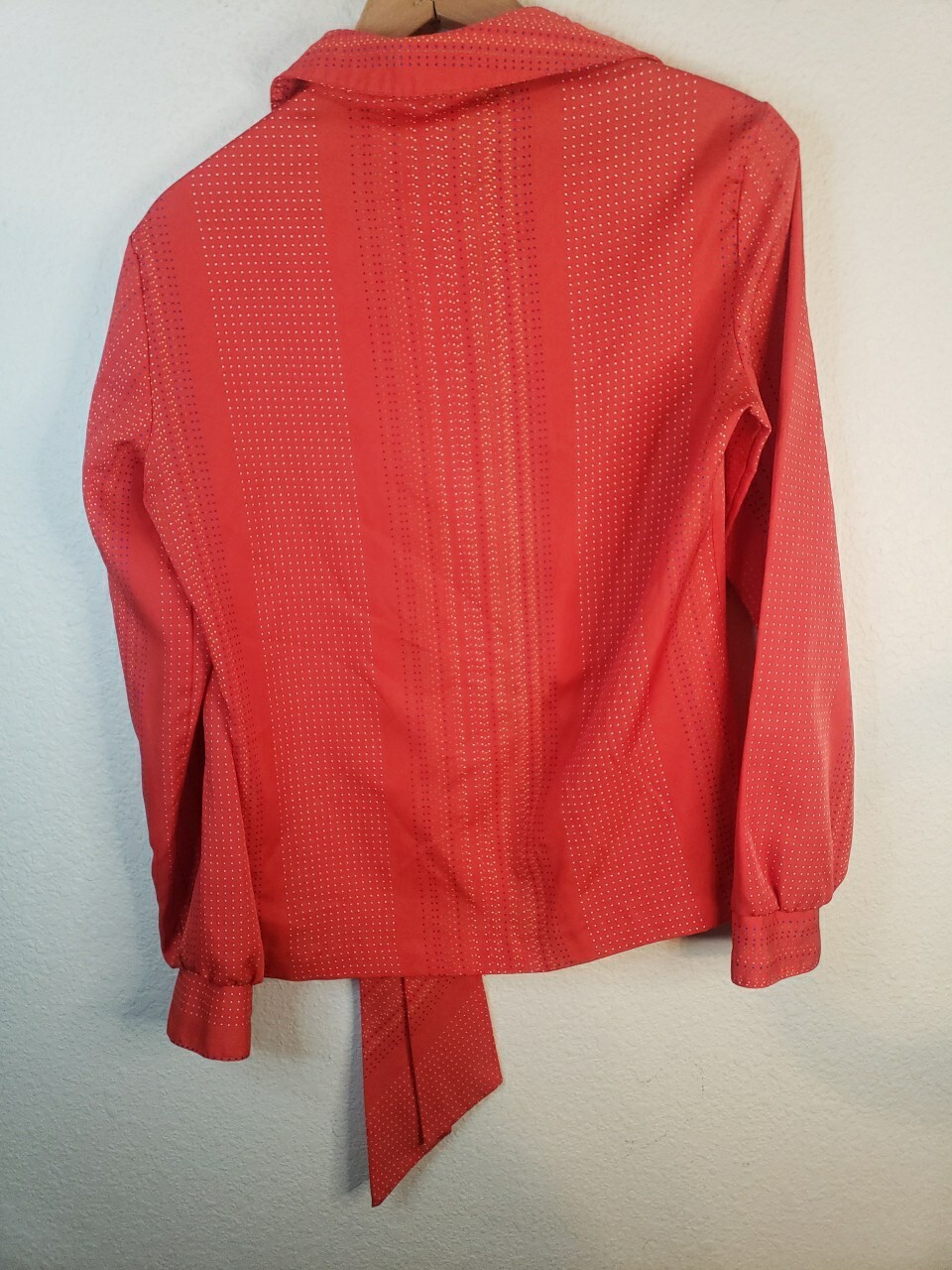 VTG 60S 70s Lady Arrow Button Up SIZE 10 L/S Red Polka dot Polyester PSYCHEDELIC