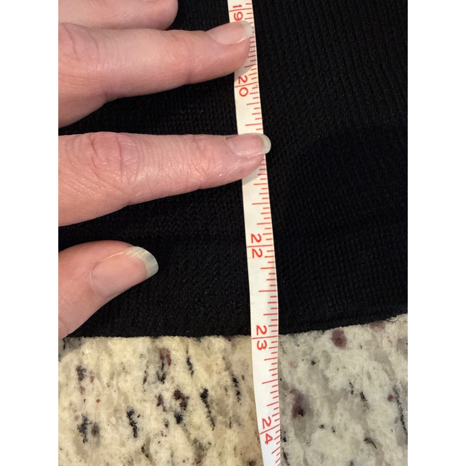 VTG Tami Women’s Black Embroidered Yoke Sweater Size Large Cottagecore