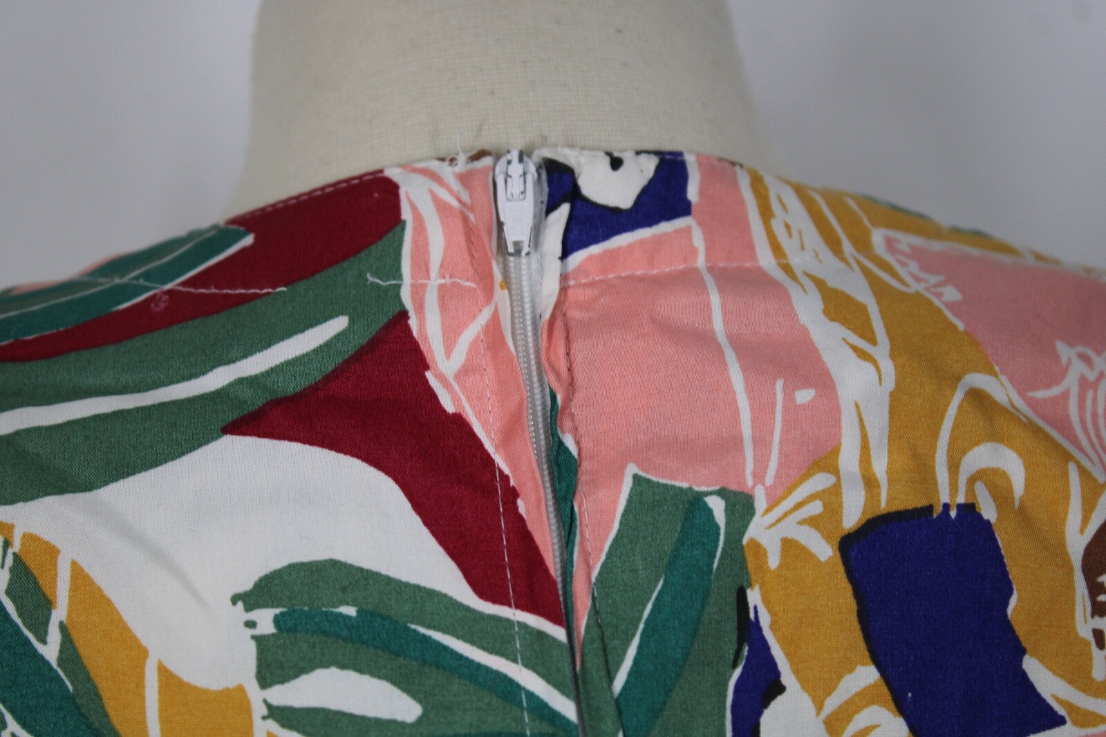 Vtg 80s Carol Anderson 4P Multicolor Floral Rayon Short Sleeve Wrap Skirt Dress