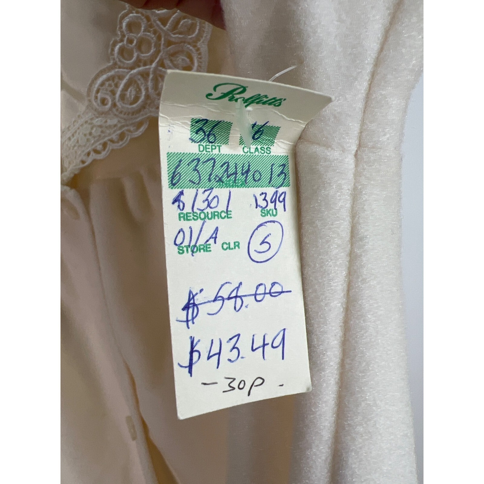 VTG Shadowline Cream Button-Down Robe Housecoat Lace Collar & Pockets Small