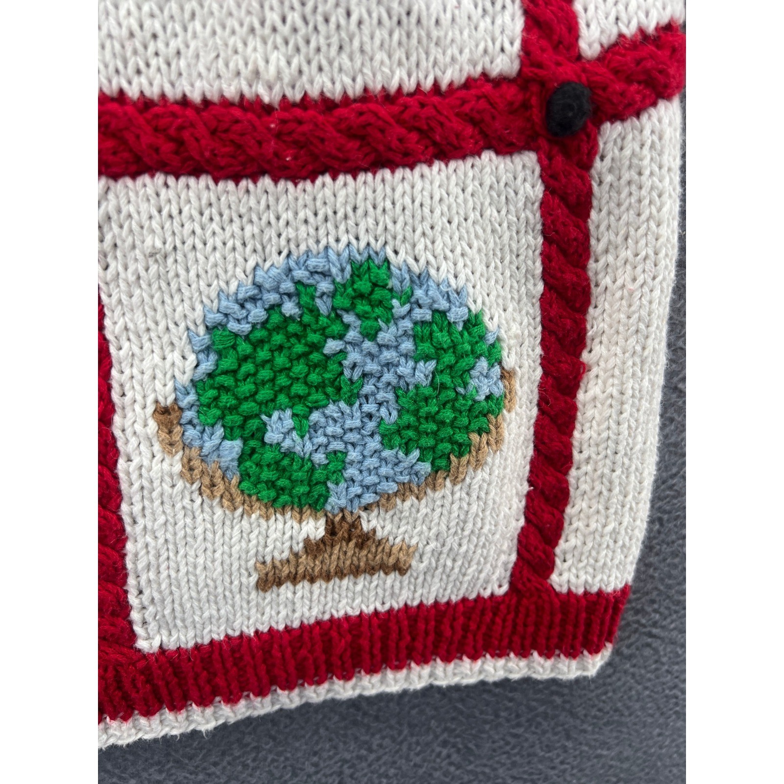 Vintage The Eagle’s Eye Hand Knit Teacher School Cardigan Sweater Cream Red 1993