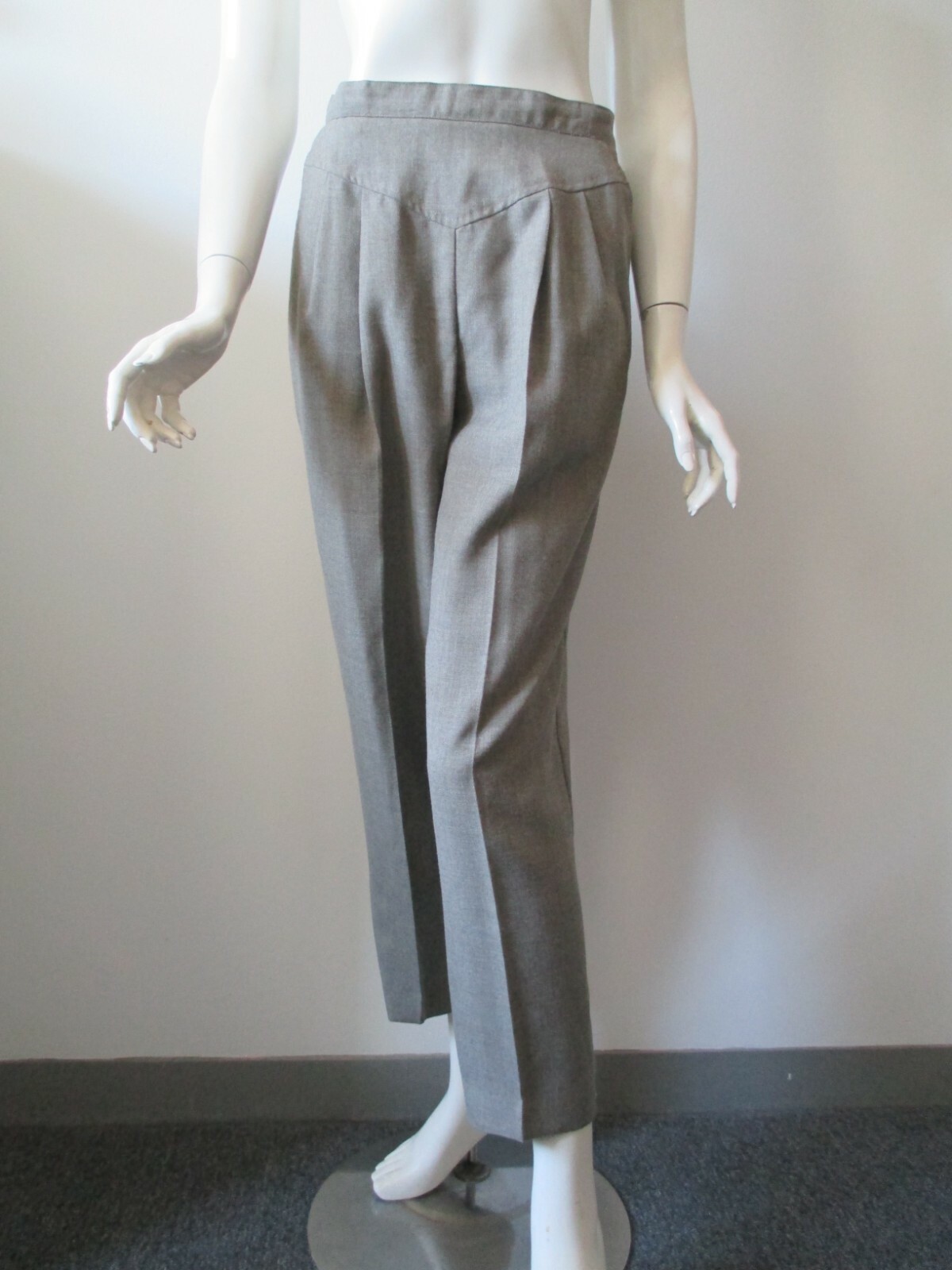 Vintage Feelin Jazzie Brownish Gray Tapered Leg Pleated Trousers Pants Size 10
