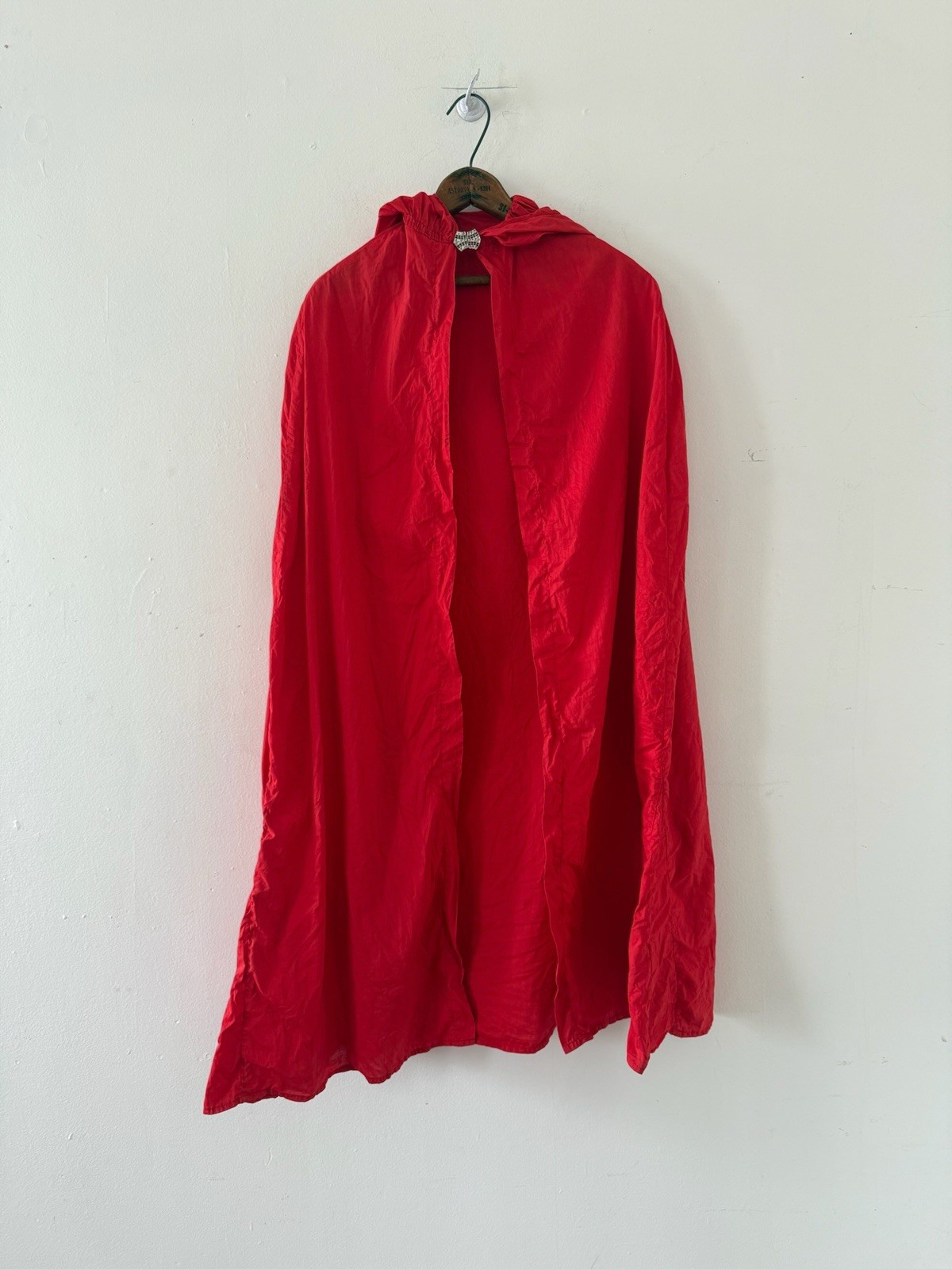 1930s Cherry Red Hooded Cape Pointed Hood Art Deco Rhinestone Clasp Fairy Tale