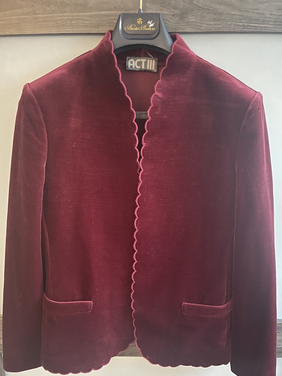 VTG Act 3 Womens Sz8 Skirt Blazer Suit Set Velvet 70s/80’s Maroon