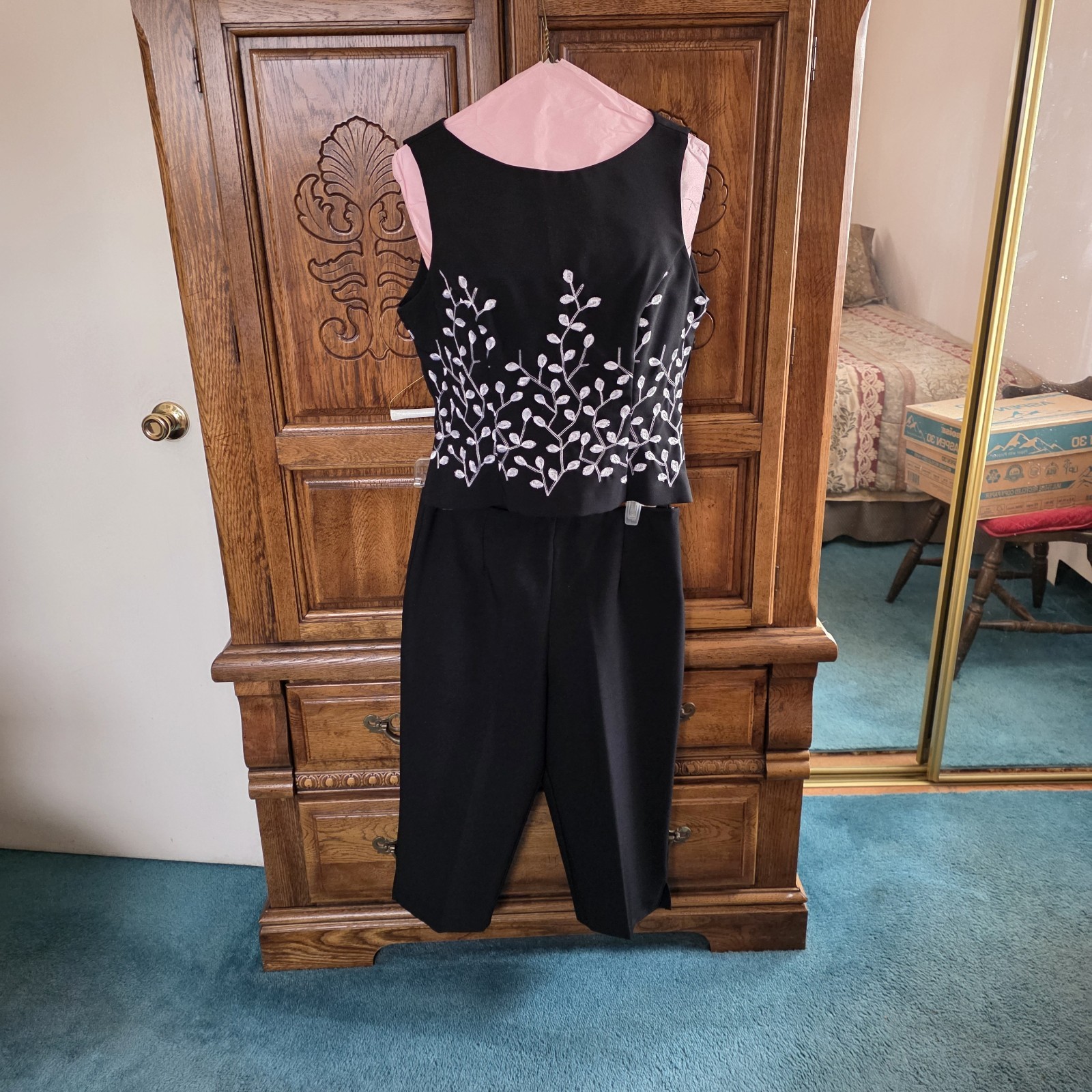 Vintage Dawn Joy Fashions Pantsuit W/white Embroidered Leaf Pattern Sz 11/12