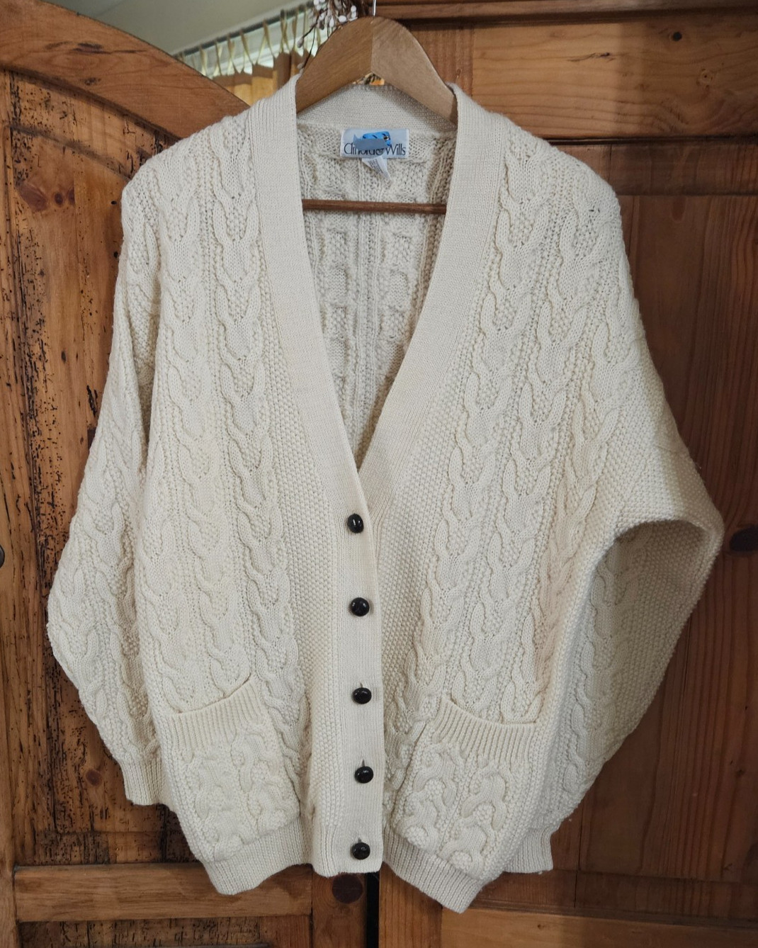Vtg. Clifford & Wills Ivory Wool Knit Cardigan Button Cable Pockets S (Pit: 22″)