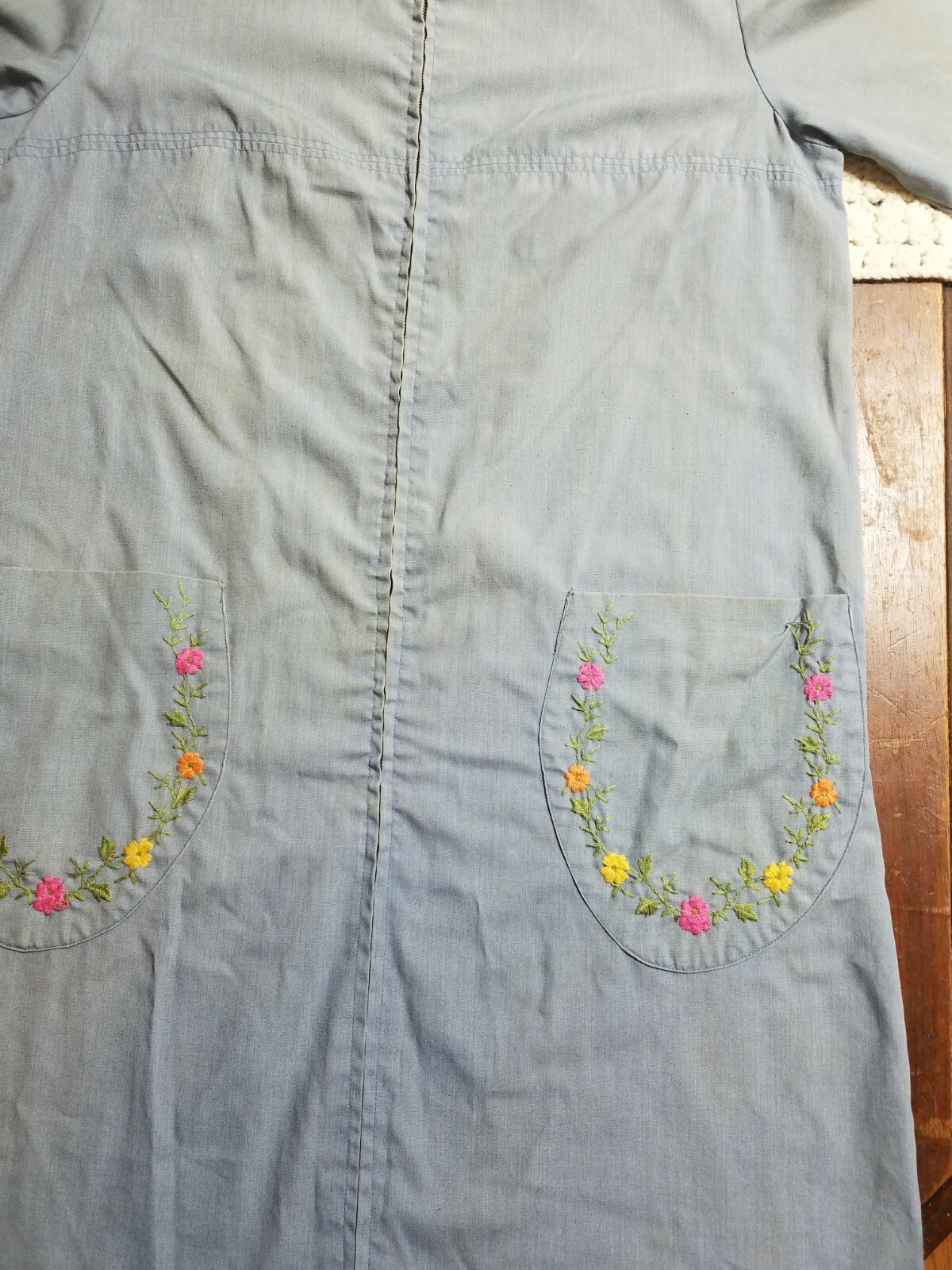 Women’s House Dress Vtg Wayne Maid Floral Stitching Distressed Midi Length