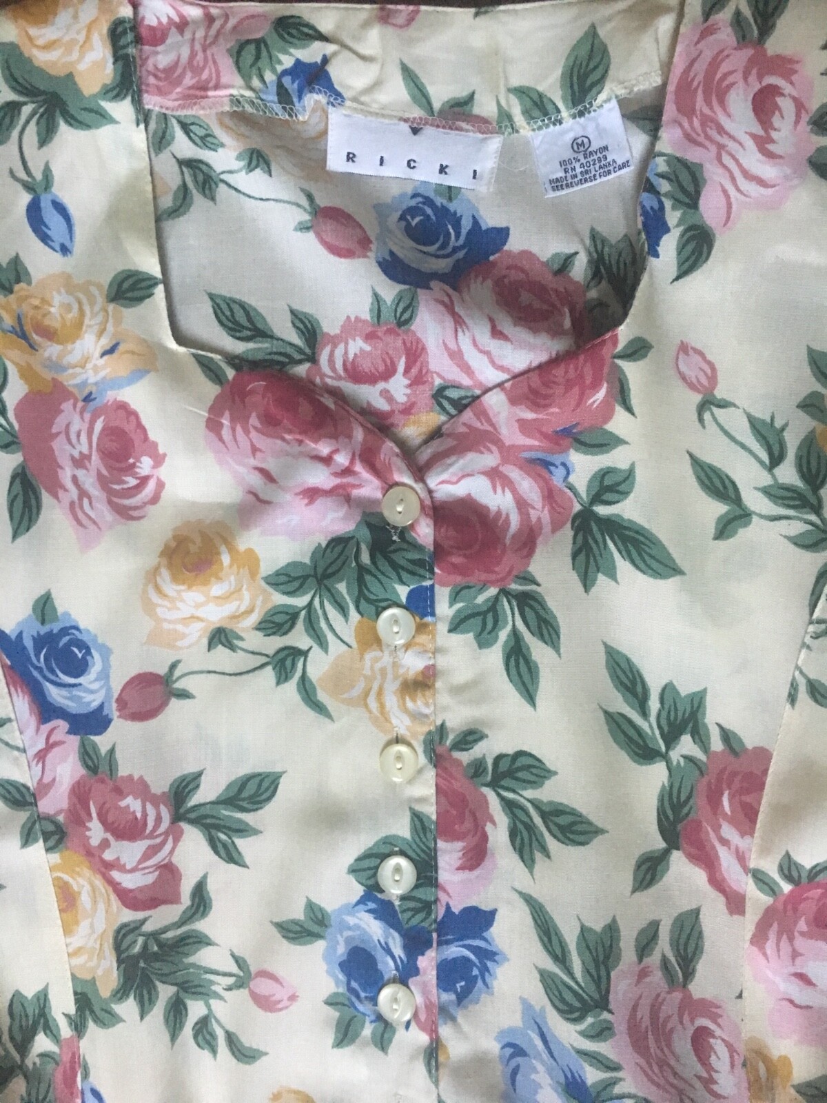 VINTAGE 90‘S “RICKI” WOMENS MEDIUM  BUTTON FRONT FIT AND FLARE PRINCESS DRESS