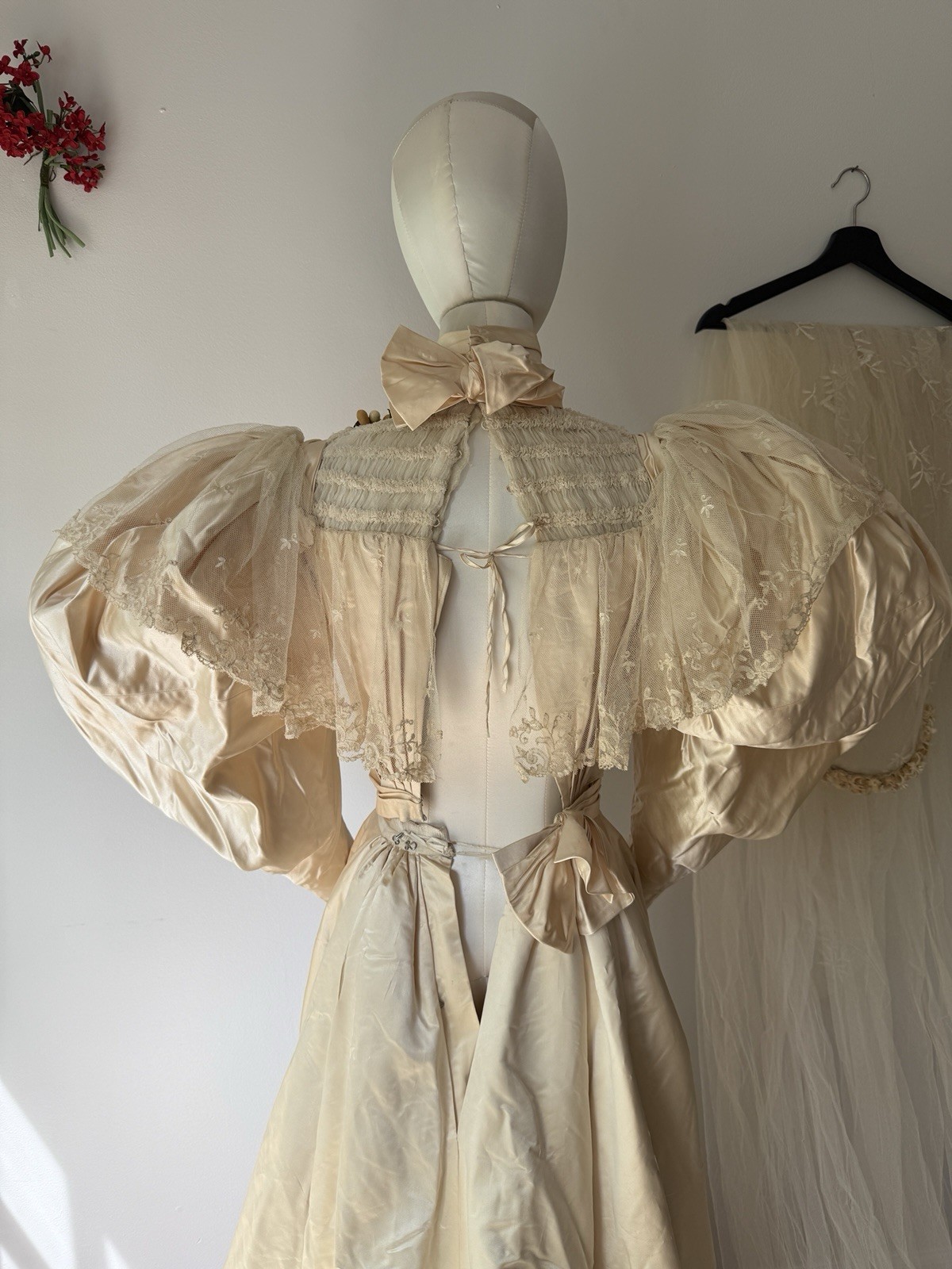 Beautiful Antique Victorian Silk Wedding Dress Bodice, Lace Veil, Shoes Set Rare
