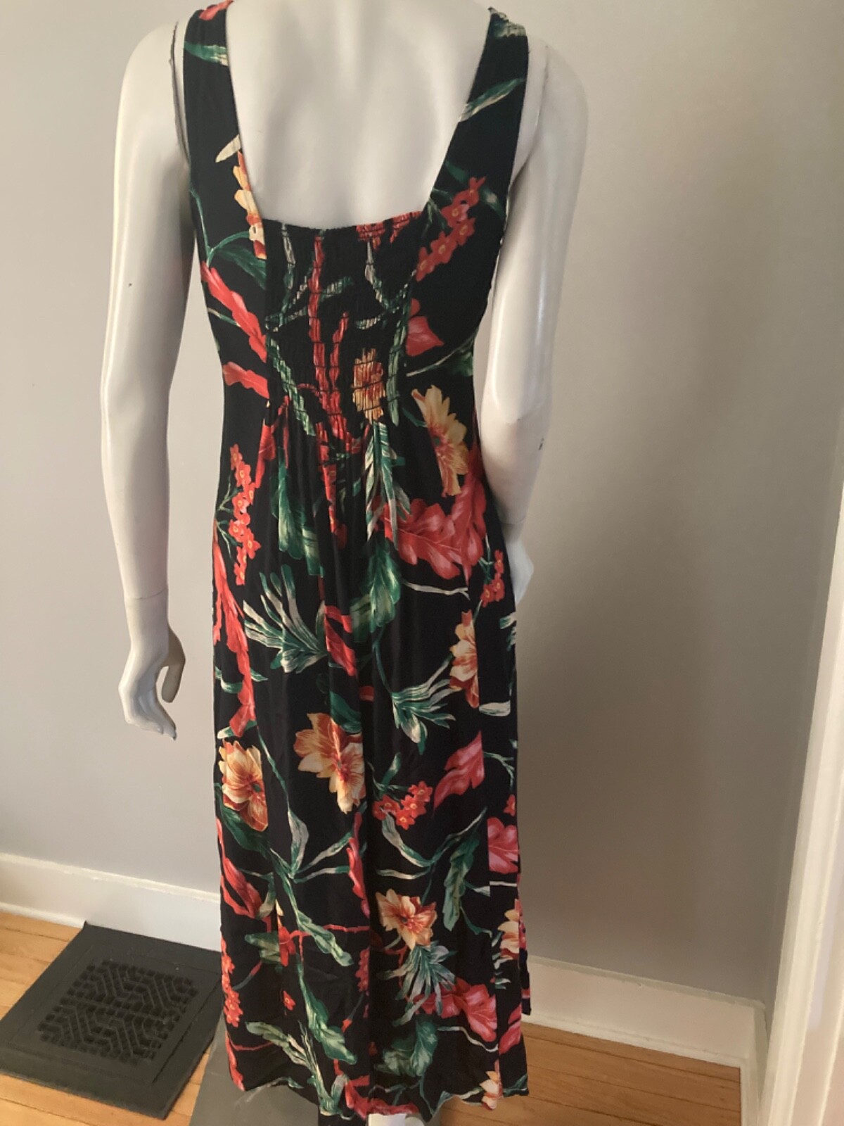 Vintage EXPRESS COMPAGNIE INTERNATIONALE midi Dress Sm Floral Sleeveless
