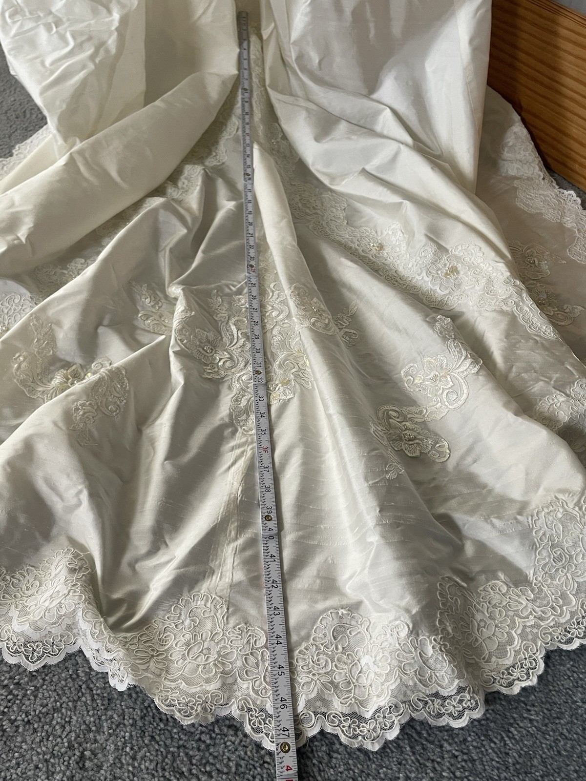 Vtg 80s Embellished Wedding Gown Sz 6 Ivory Floral Embroidery Removable Train