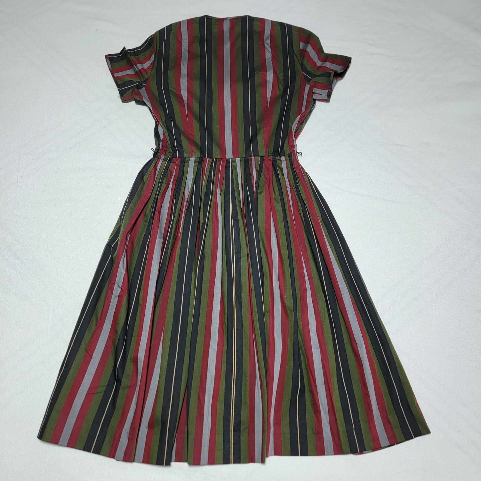 Vintage Bobbie Brooks 60s Striped Day Dress Red Black Green Grey Women Size S/6