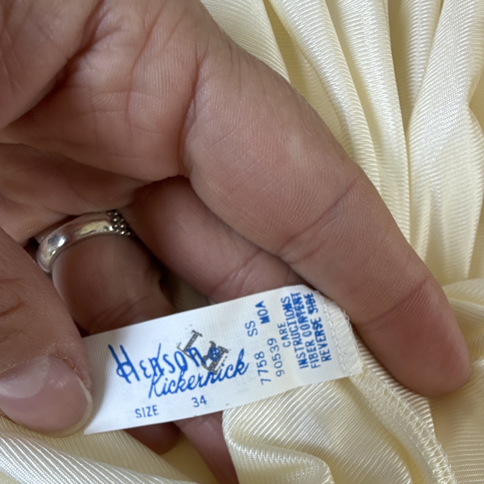 VTG 70s Henson Kickernick Nylon Pajama Set Short Peignoir Wrap Top Pants 34 -A14