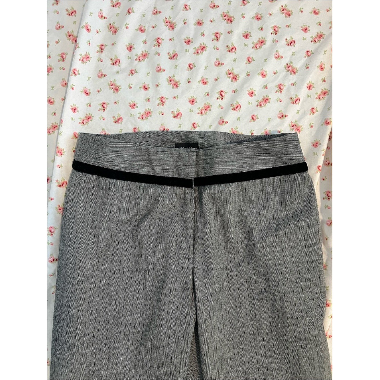 vintage y2k gray pinstripe office siren pants with black velvet waistband detail